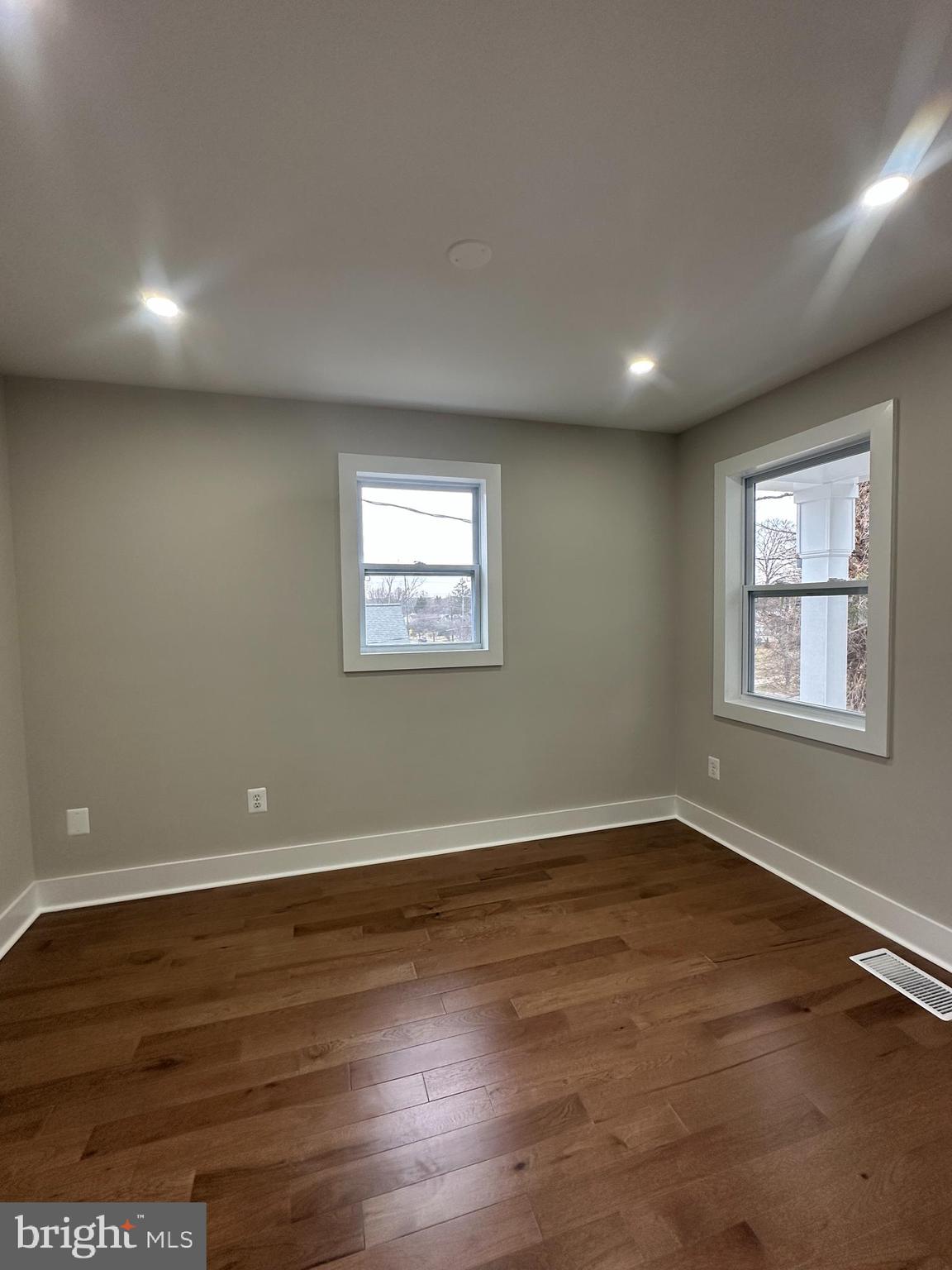 WESTBRIAR COUNTRY CLUB ESTATES - Residential