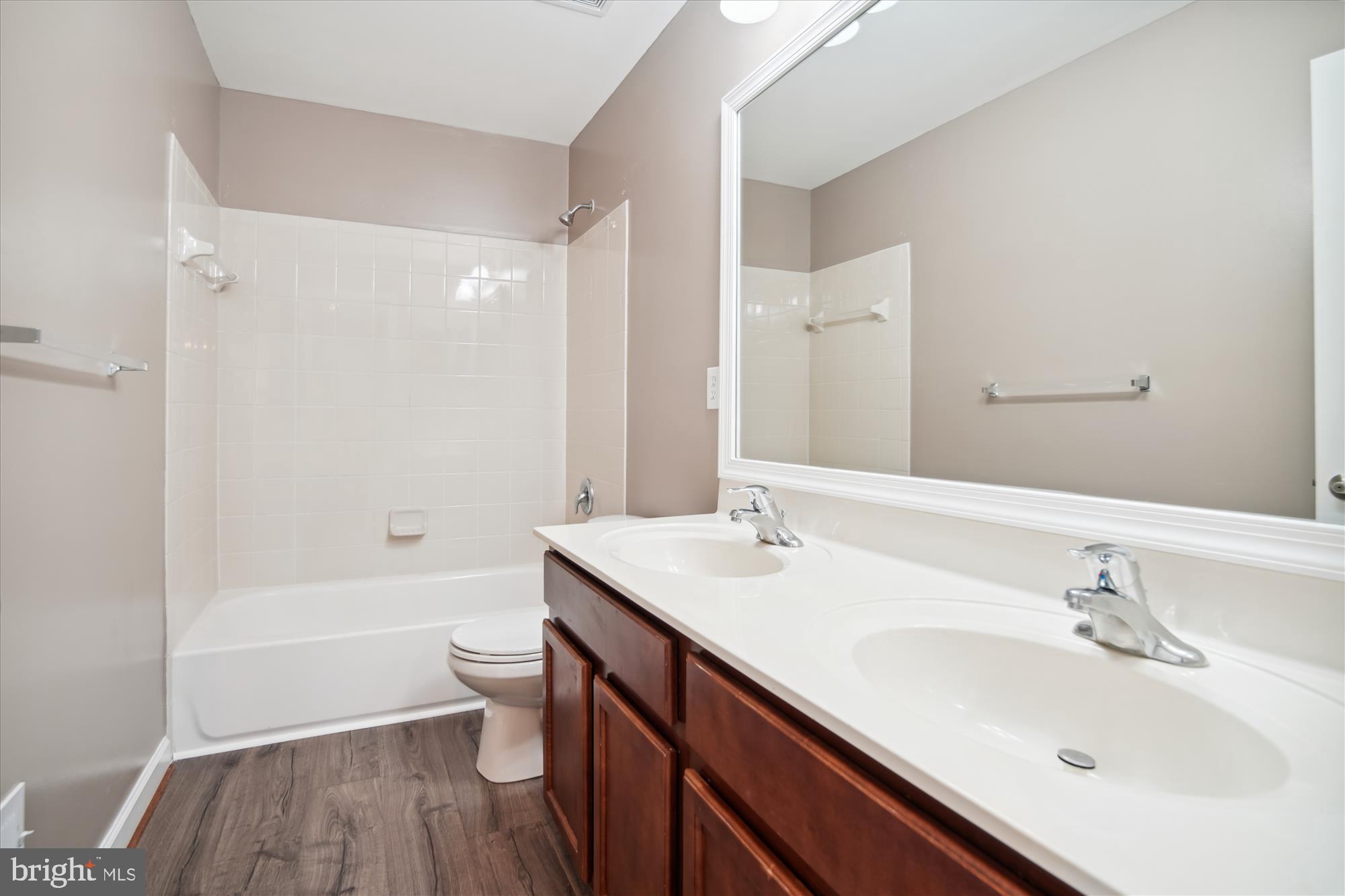 TIMBER HIGHLANDS - Residential