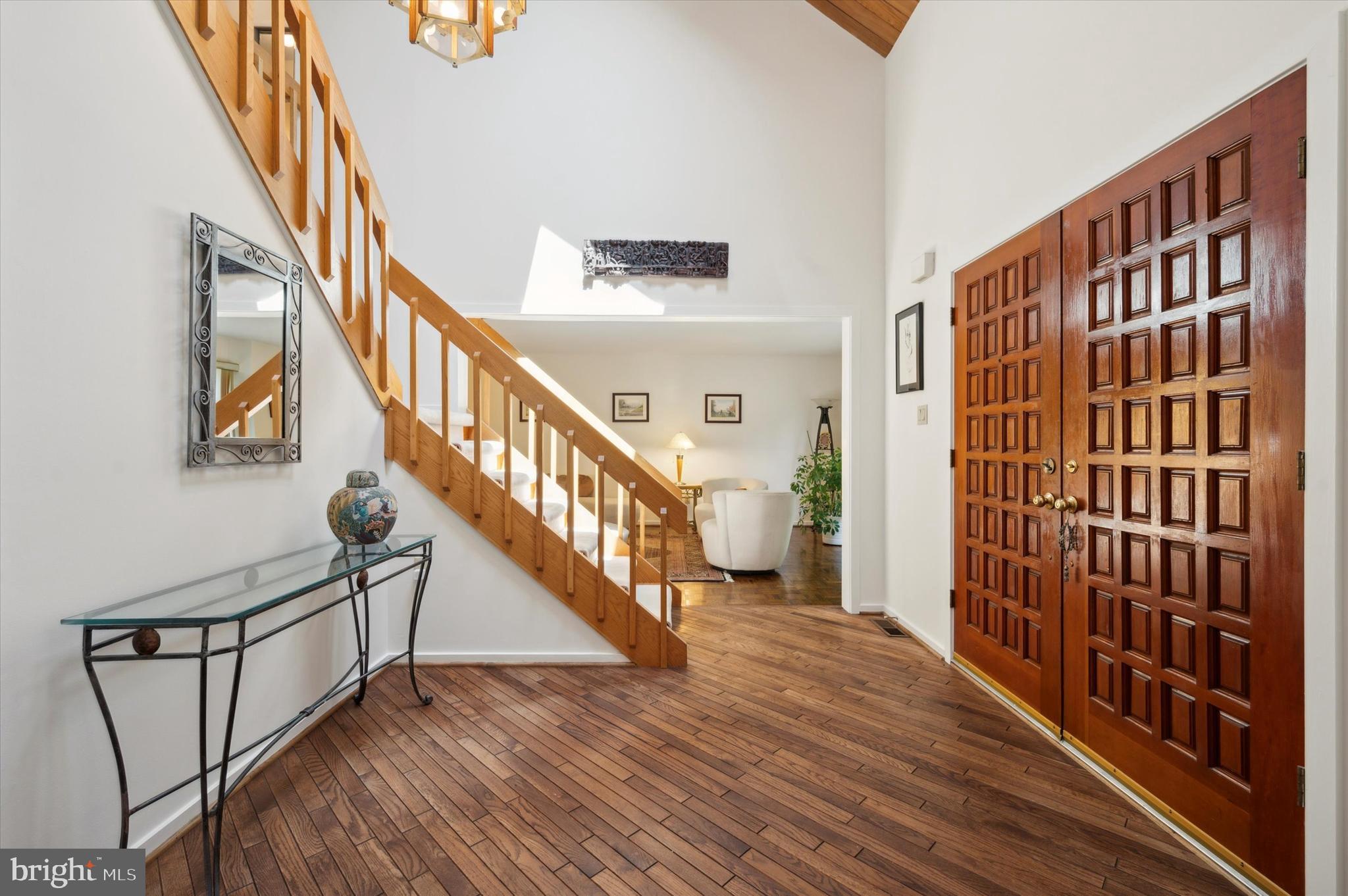 RADNOR CHASE - Residential