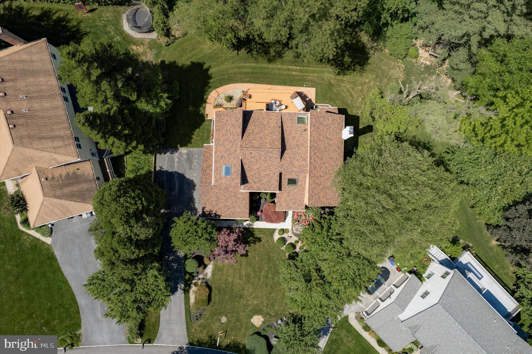 RADNOR CHASE - Residential