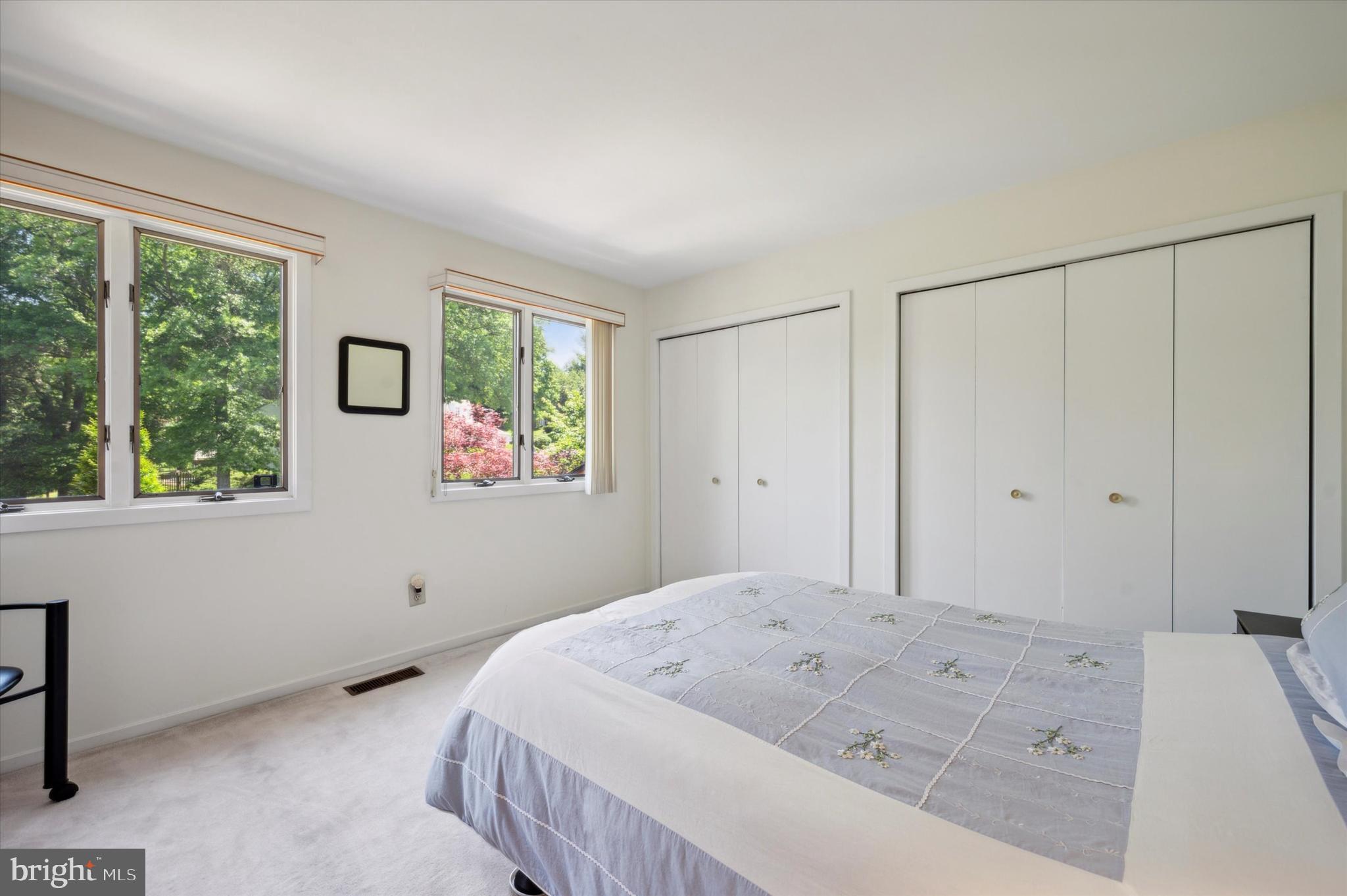 RADNOR CHASE - Residential