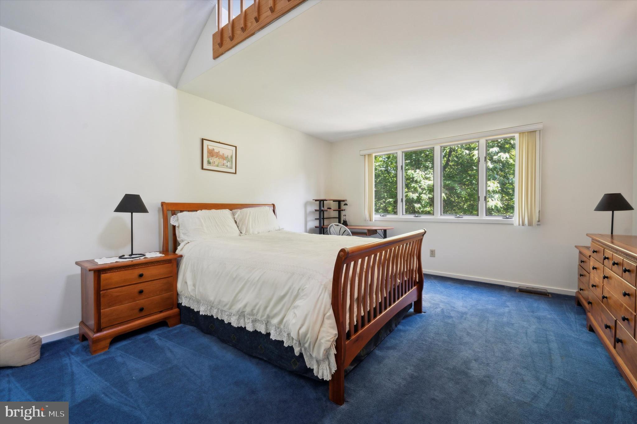 RADNOR CHASE - Residential