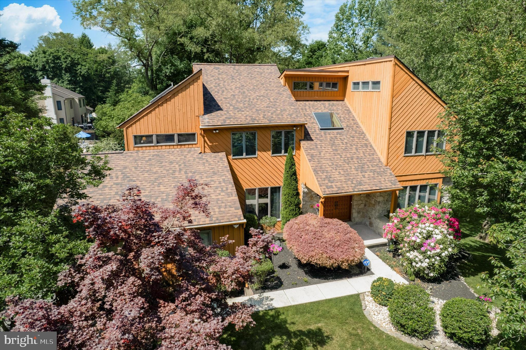 RADNOR CHASE - Residential