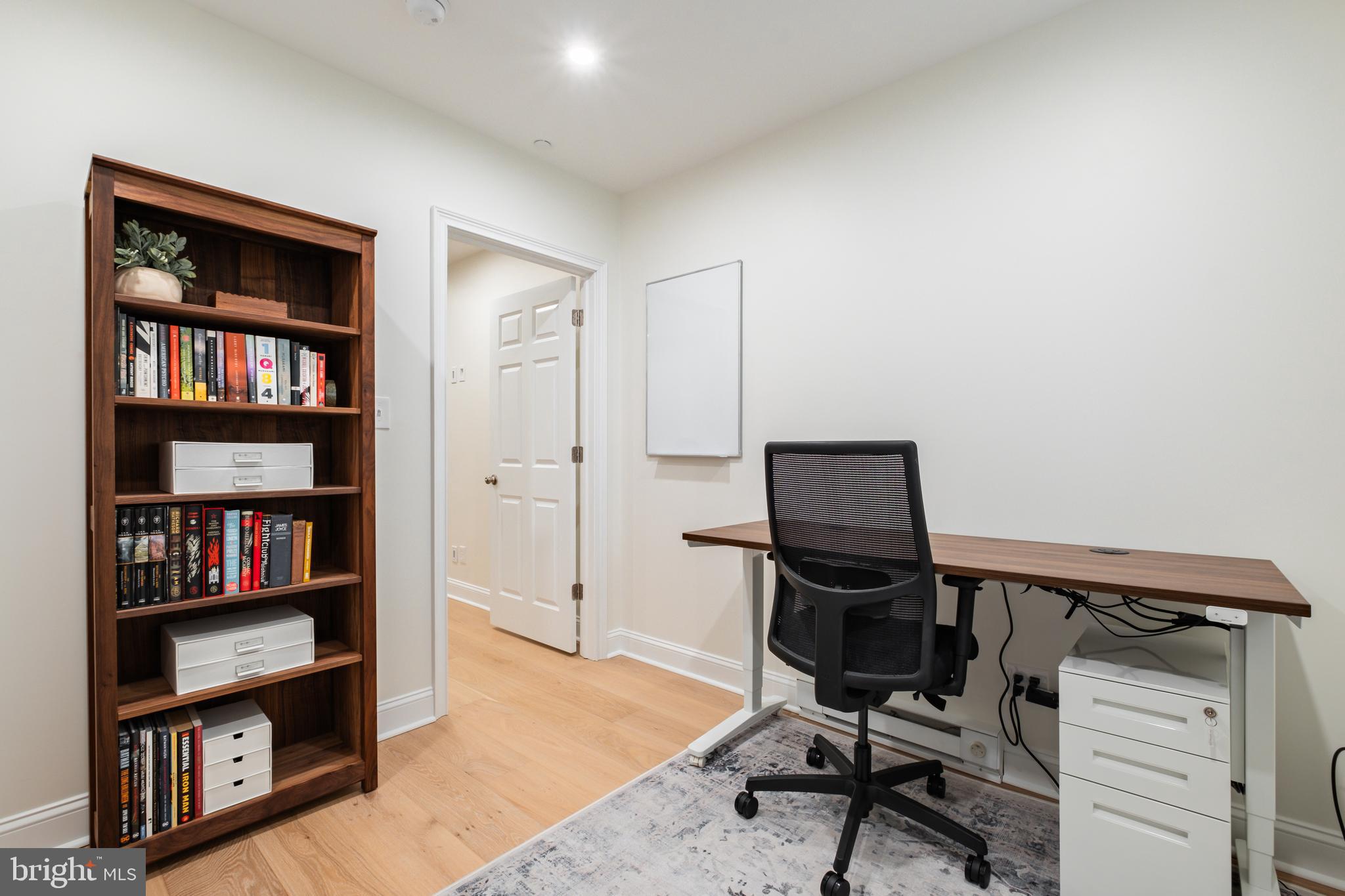 NAVAL SQUARE - Residential