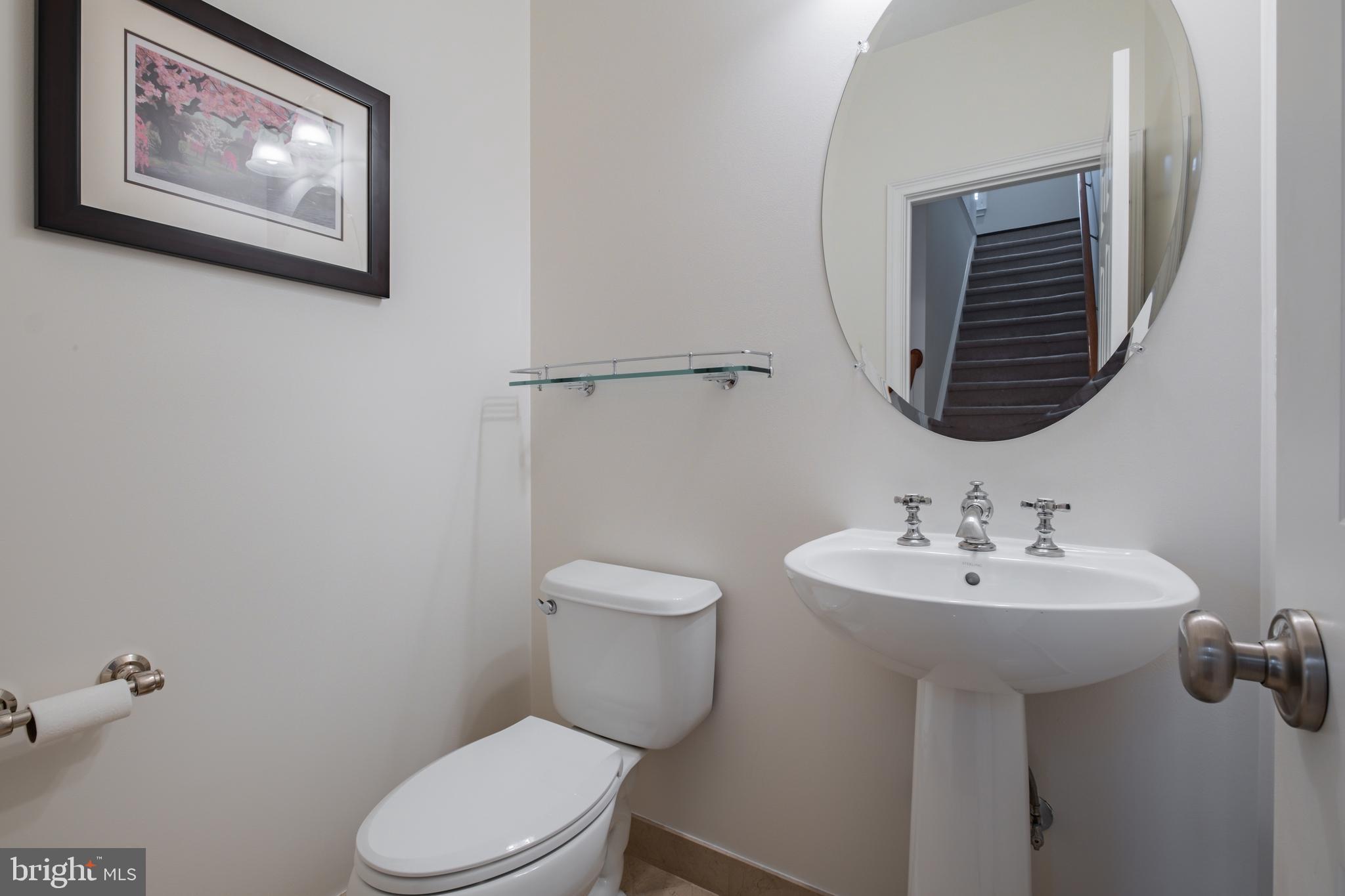 NAVAL SQUARE - Residential