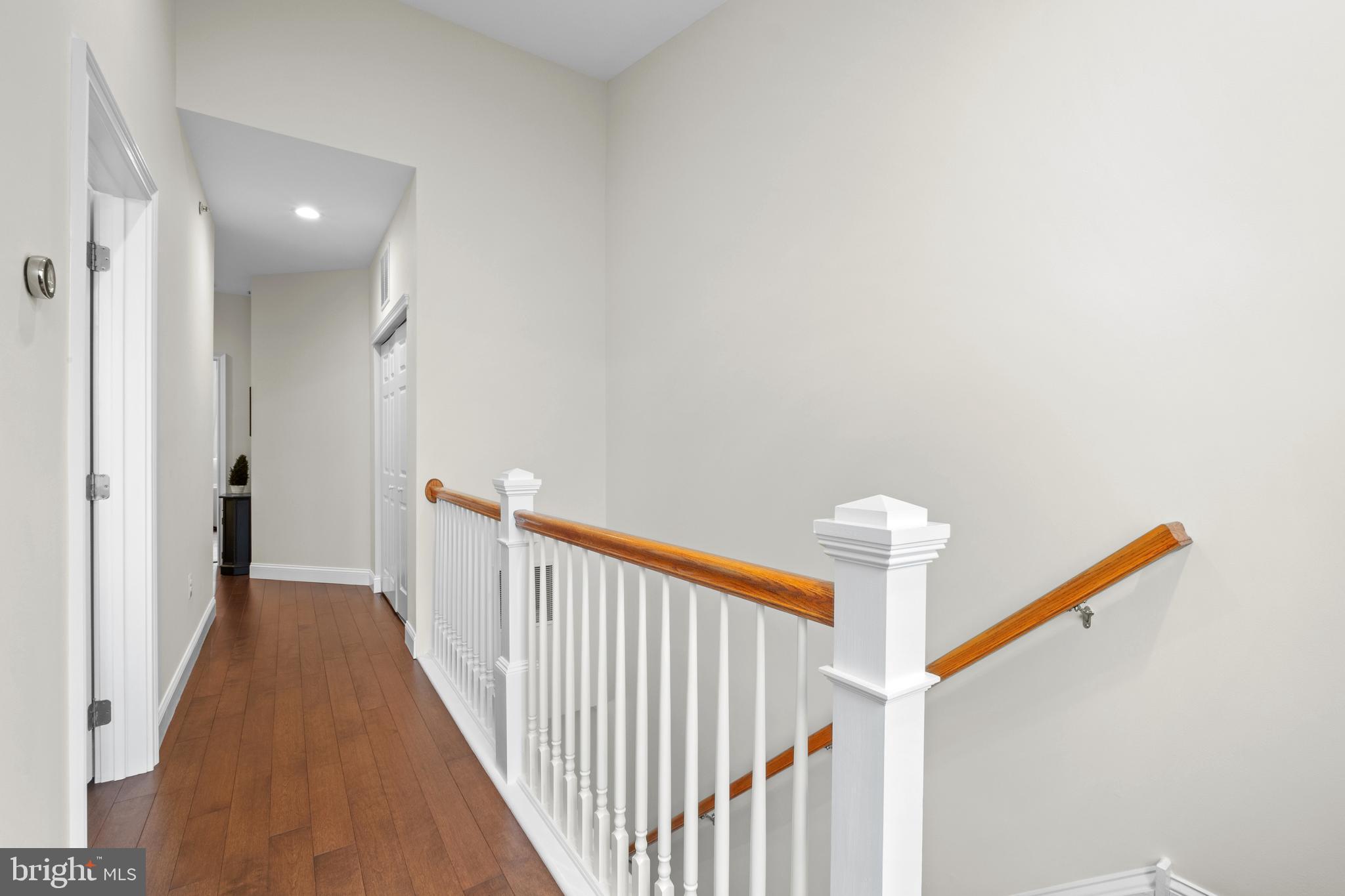 NAVAL SQUARE - Residential