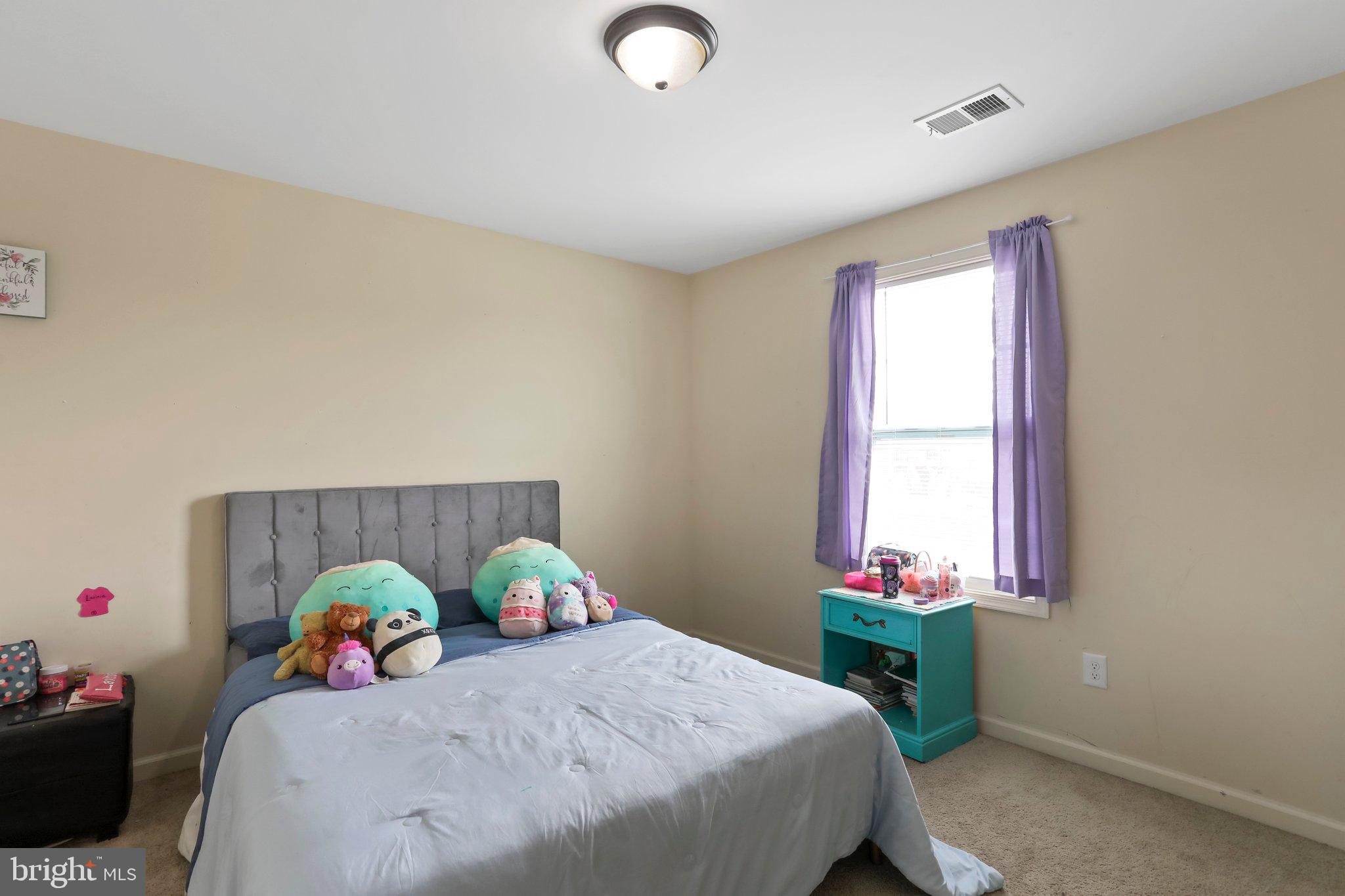 CRESTFIELD - Residential