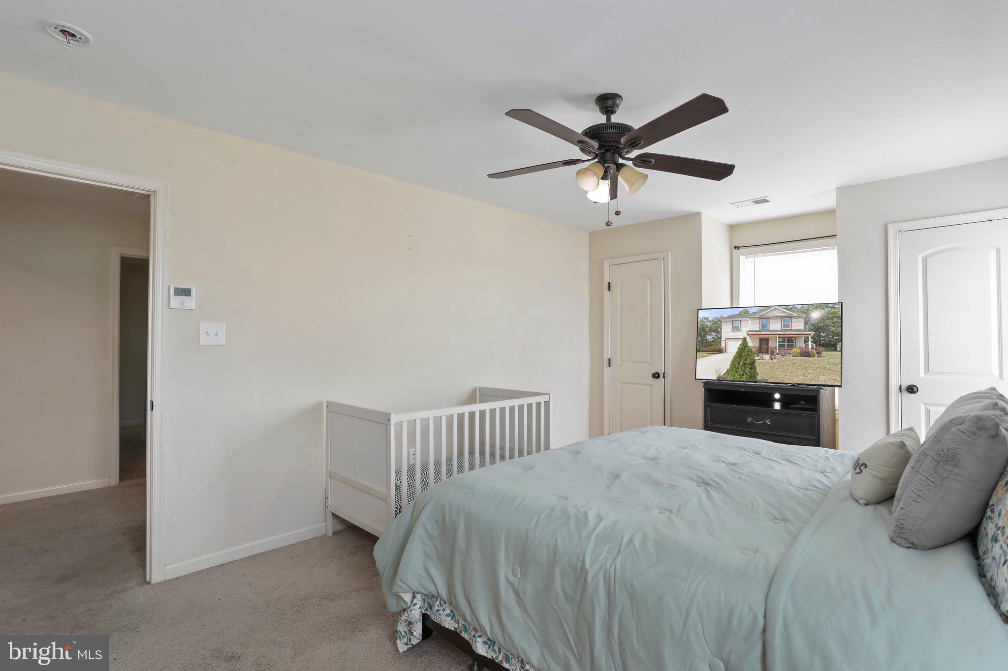 CRESTFIELD - Residential