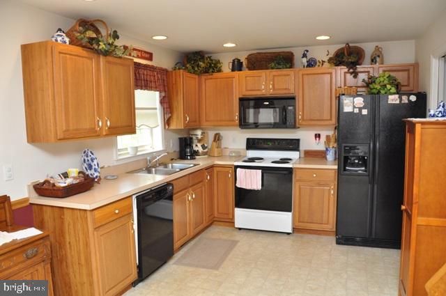 ASHCOMBE - Residential