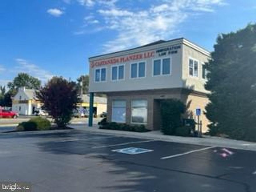 Well located office with great visibility.  Tasteful interior finishes.  Great pricing and ready to move in.  Office includes the first floor and full basement.