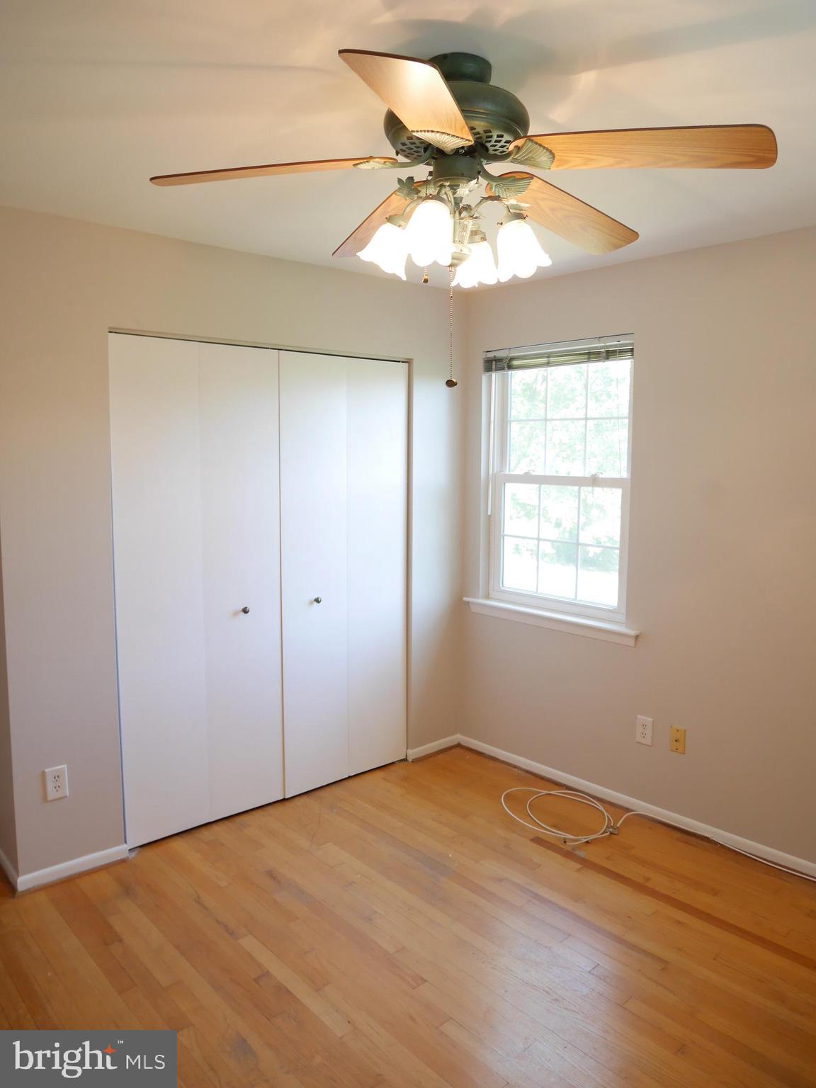 RIDGEVIEW ESTATES - Residential Lease