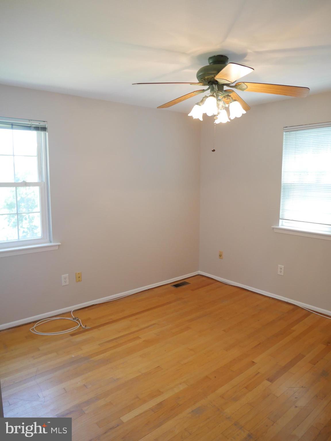 RIDGEVIEW ESTATES - Residential Lease