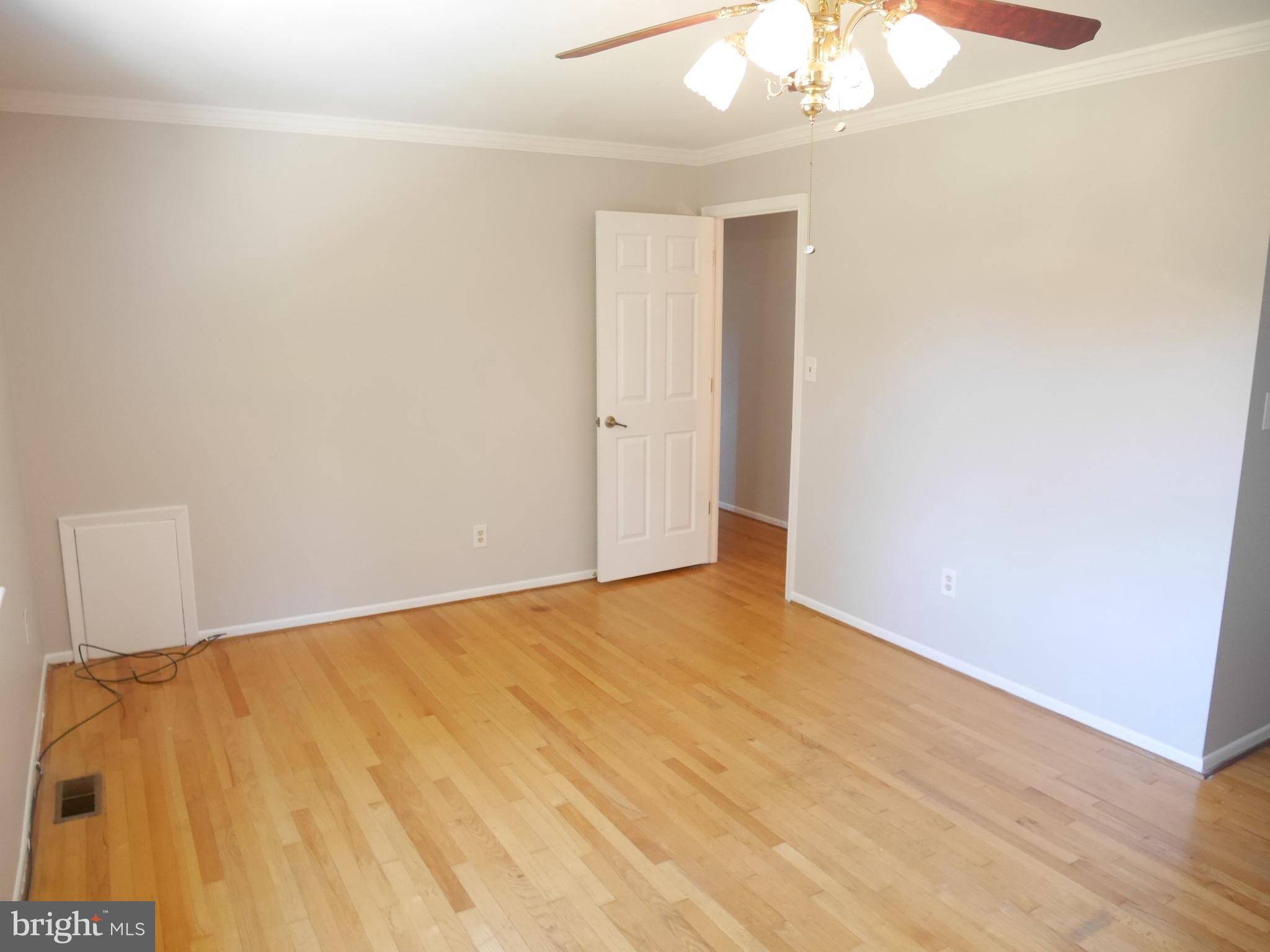 RIDGEVIEW ESTATES - Residential Lease