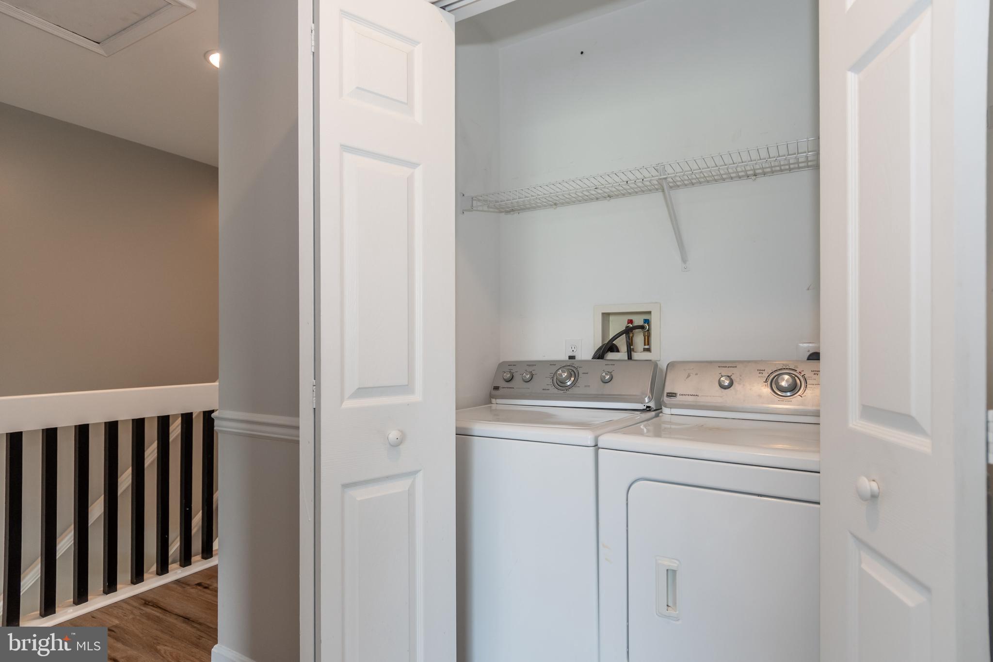 QUEENS LANDING - Residential