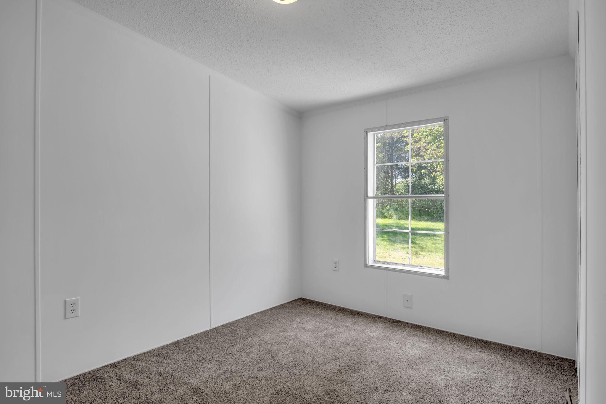 COUNTRY VIEW MANOR - Residential
