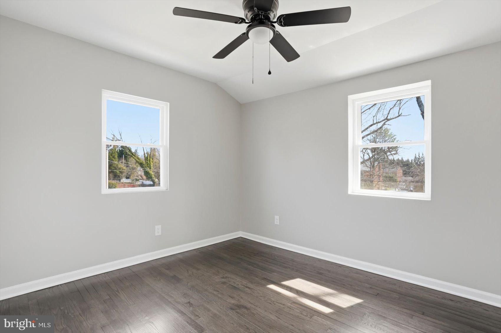 FOREST GARDENS - Residential