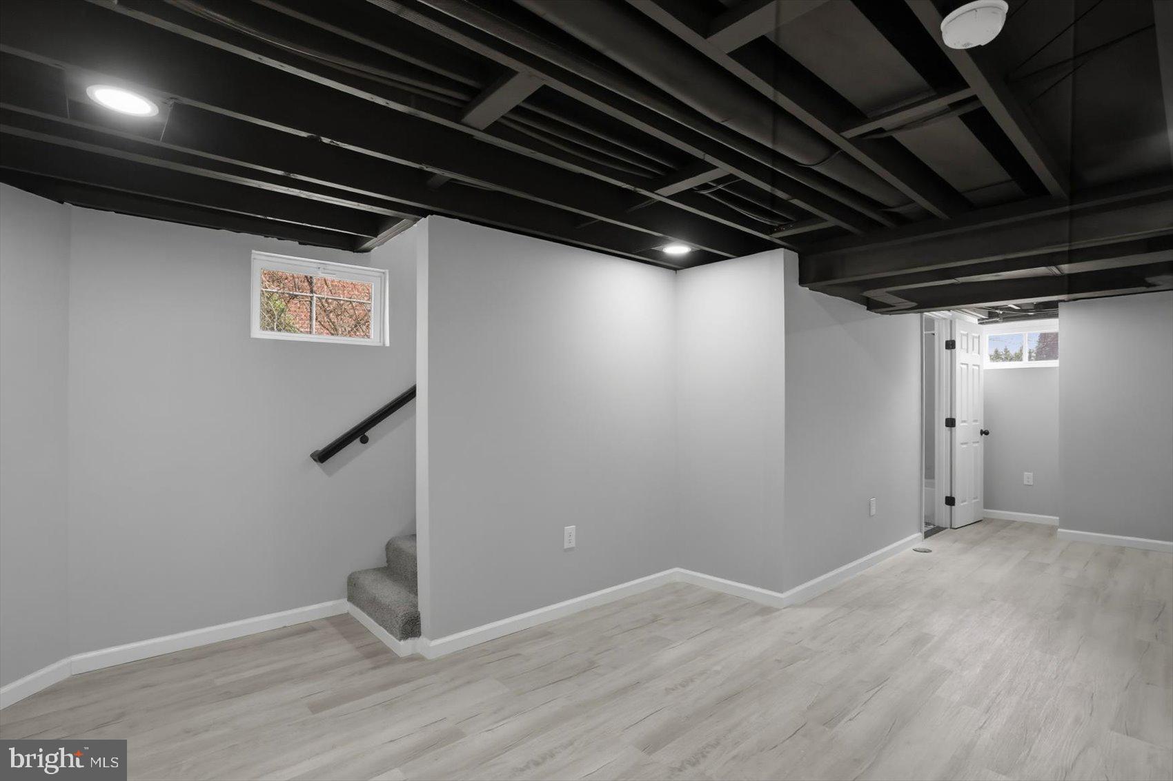 FOREST GARDENS - Residential