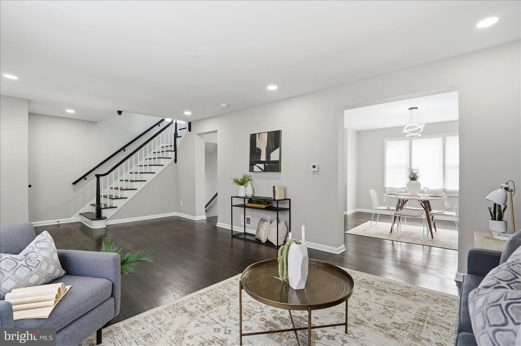 FOREST GARDENS - Residential