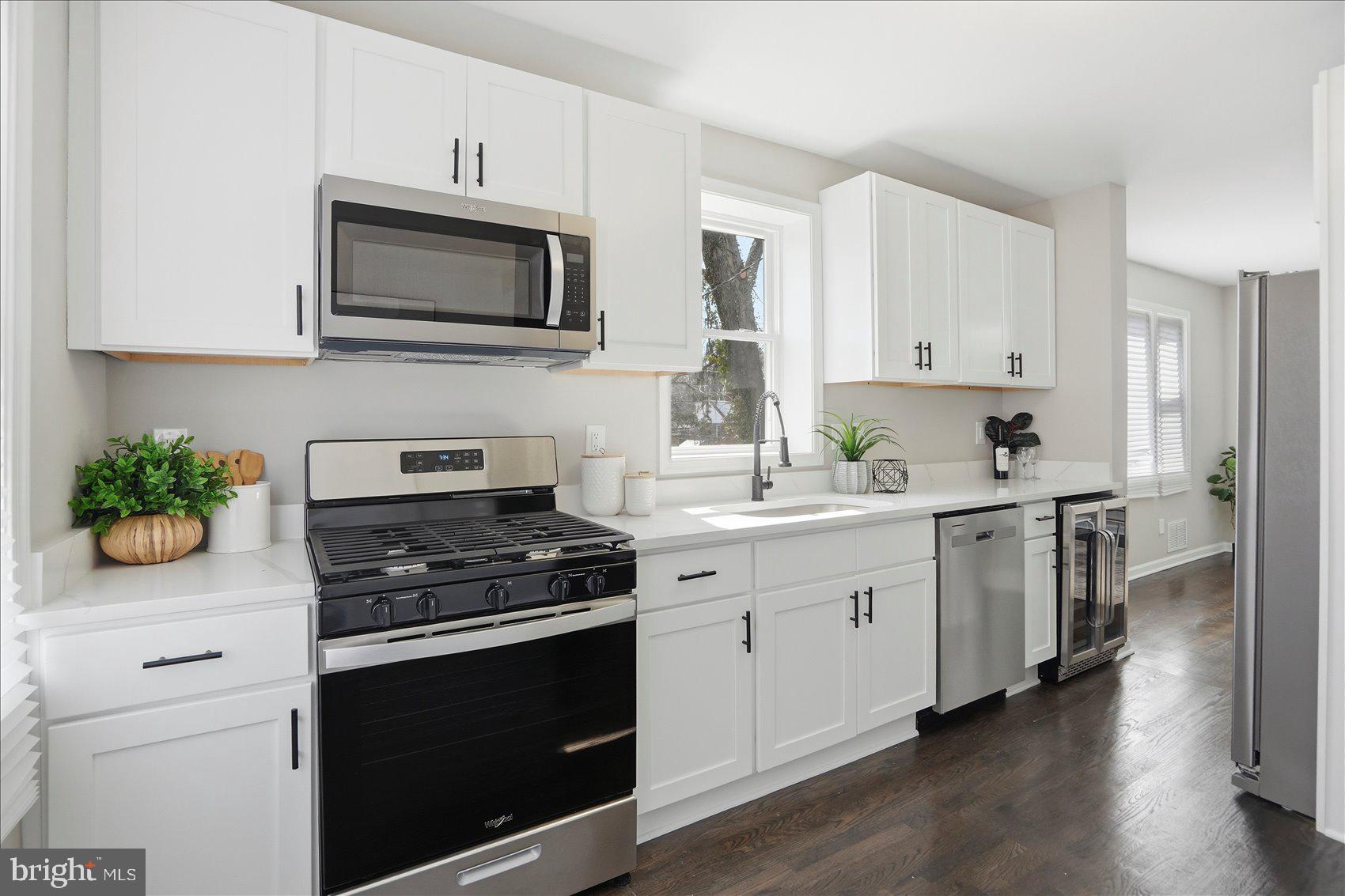 FOREST GARDENS - Residential