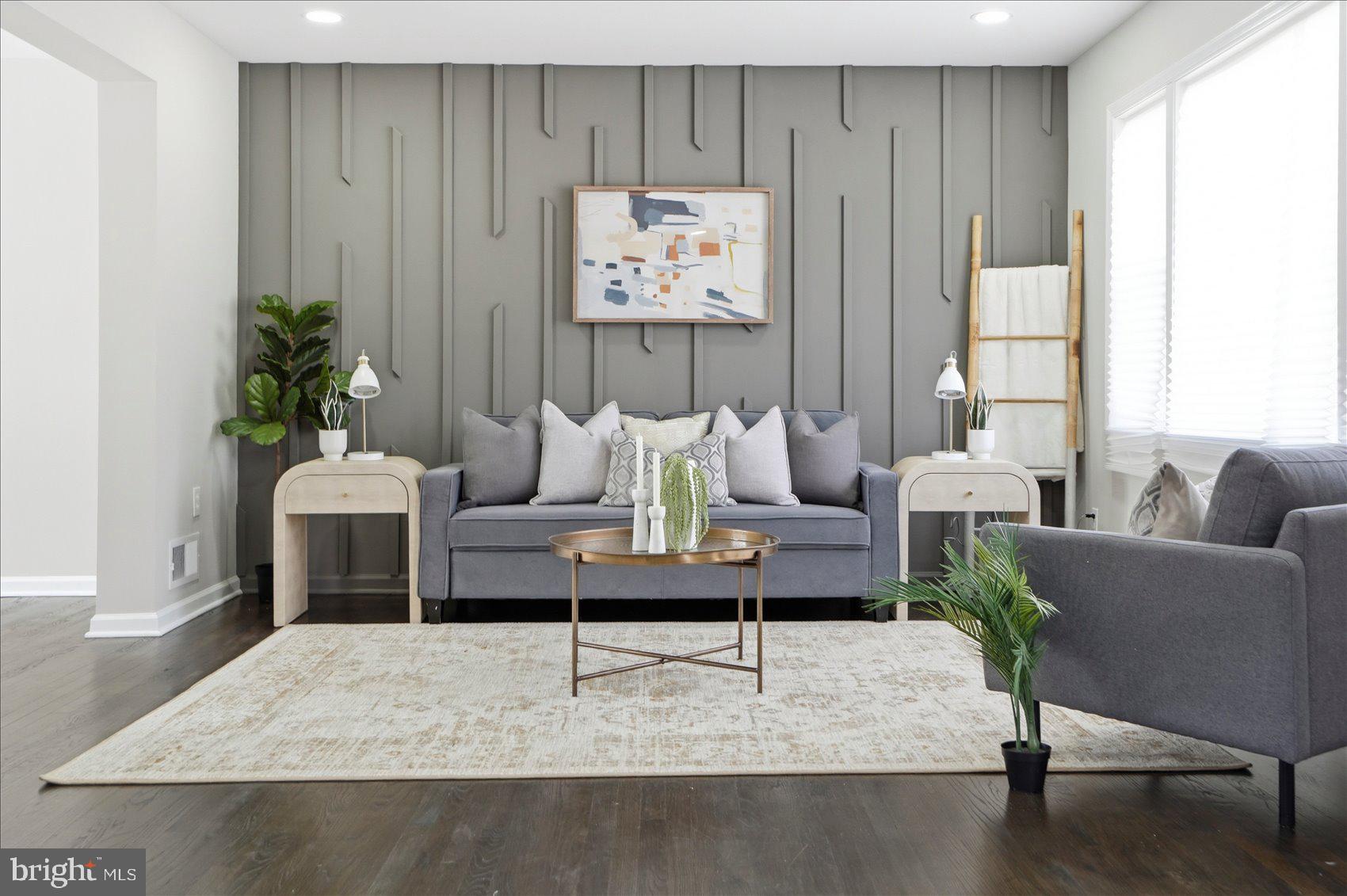 FOREST GARDENS - Residential