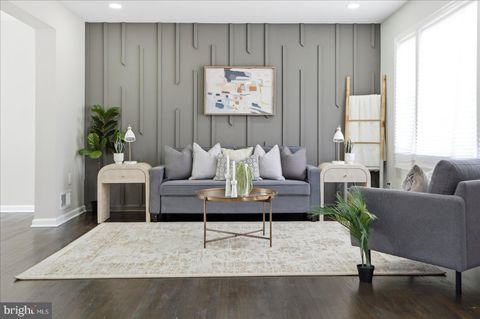 Homes For Sale - 3667 Forest Garden Avenue<br/> Baltimore County, BALTIMORE, MD 21207