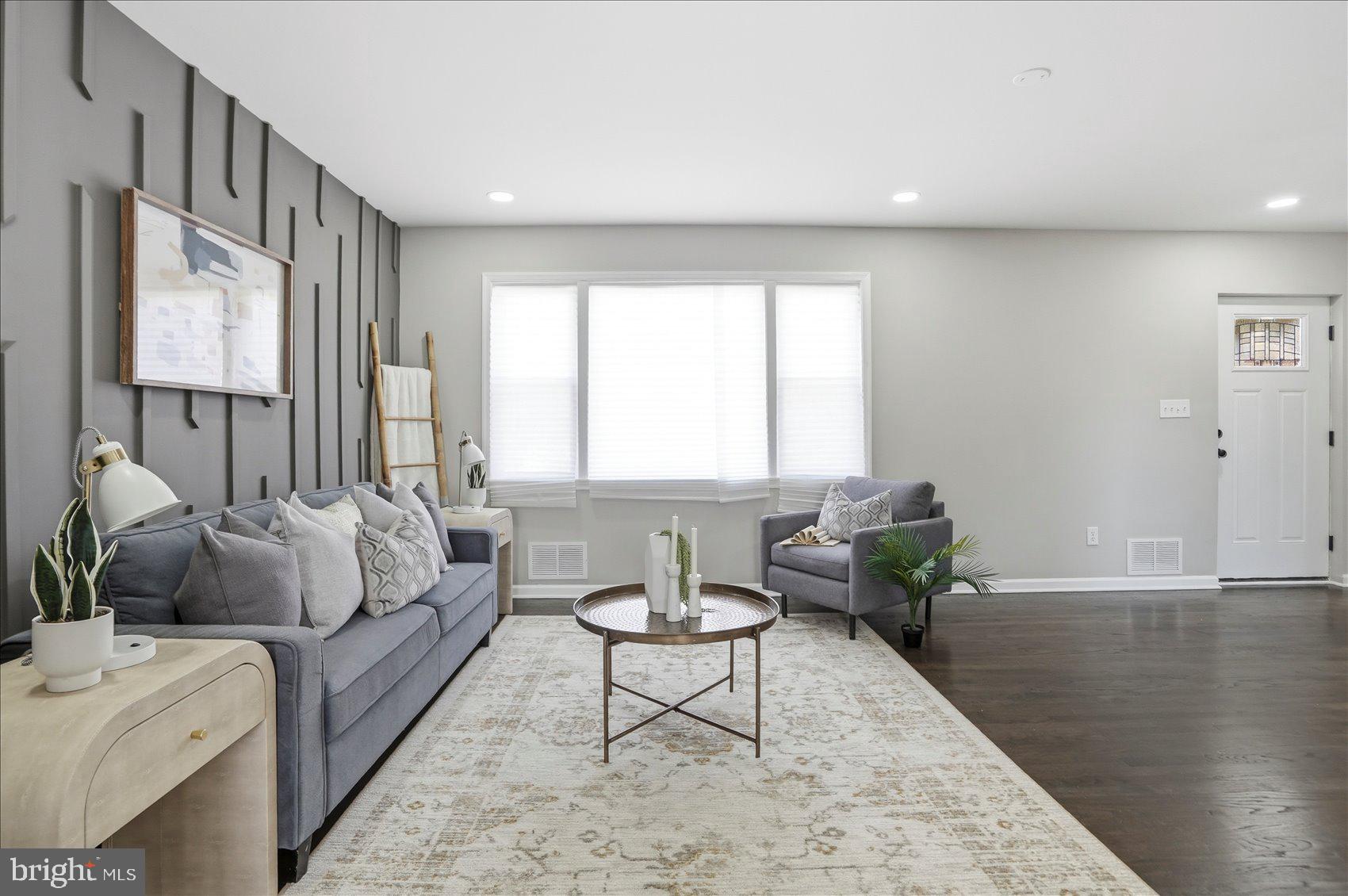 FOREST GARDENS - Residential