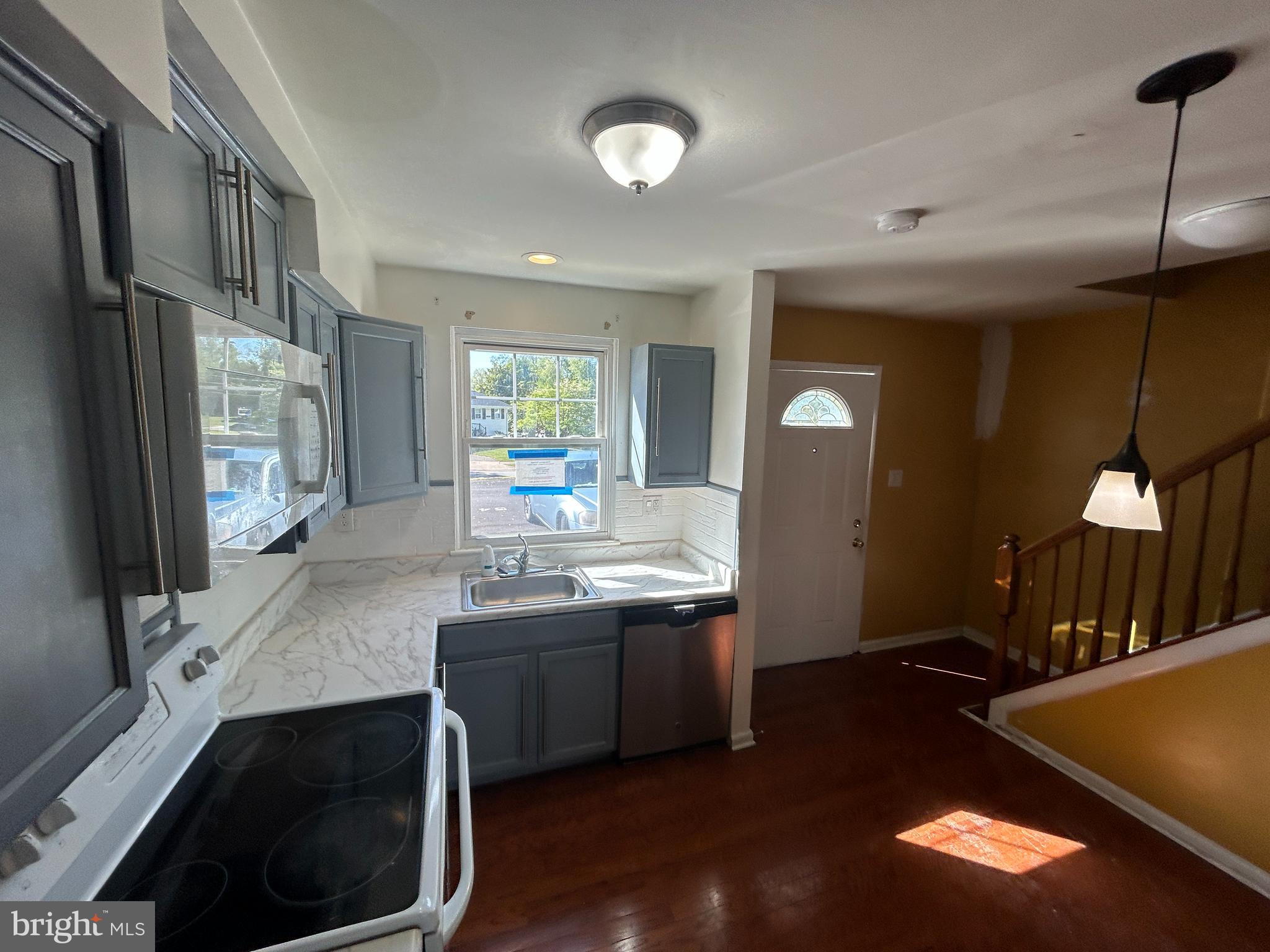 GARRISON RIDGE - Residential