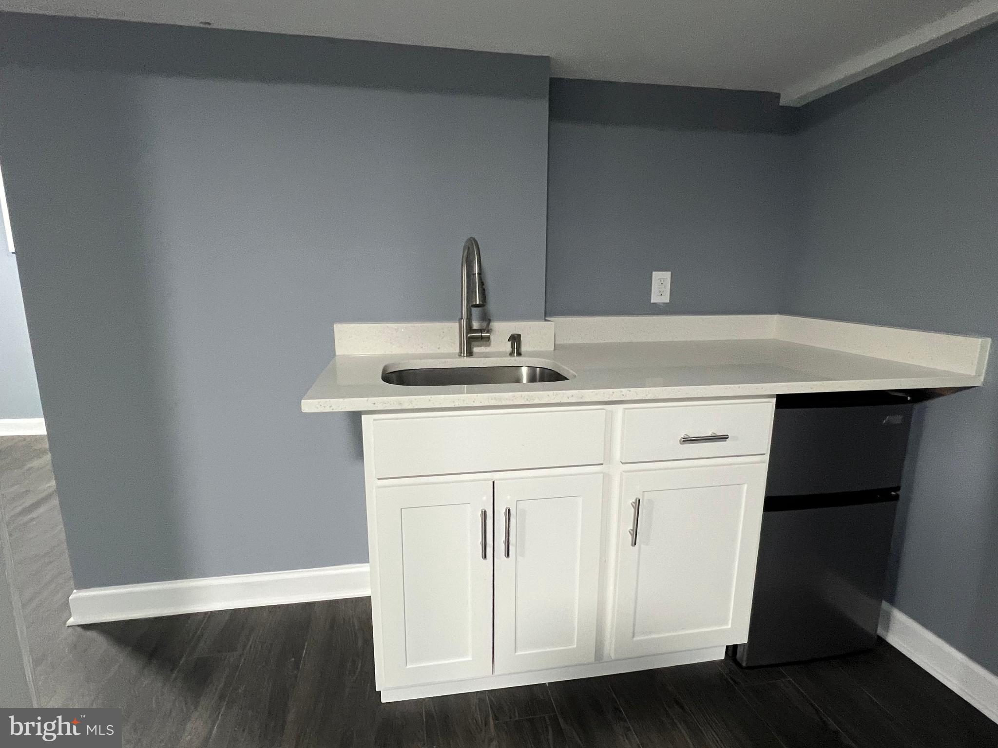 FORT WASHINGTON - Residential