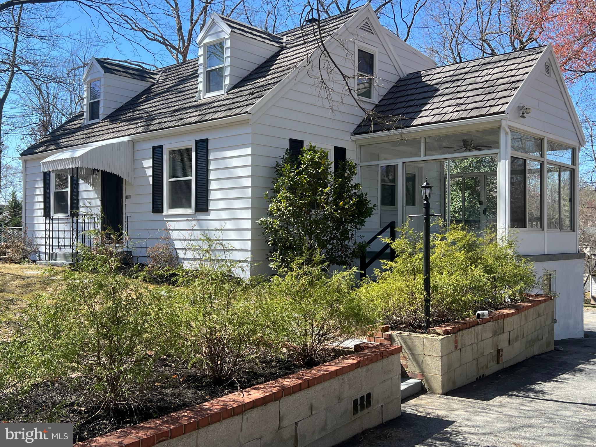 FORT WASHINGTON - Residential