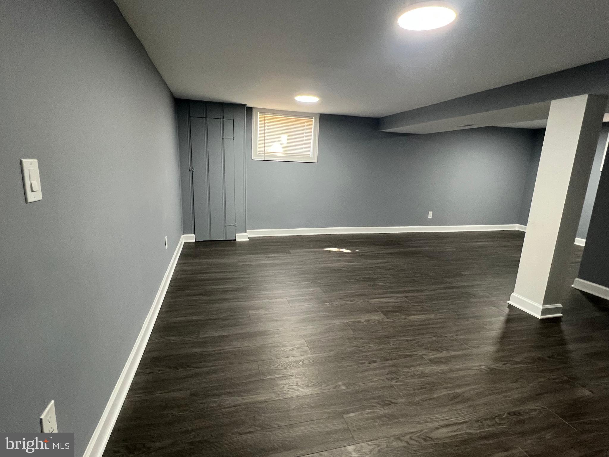 FORT WASHINGTON - Residential