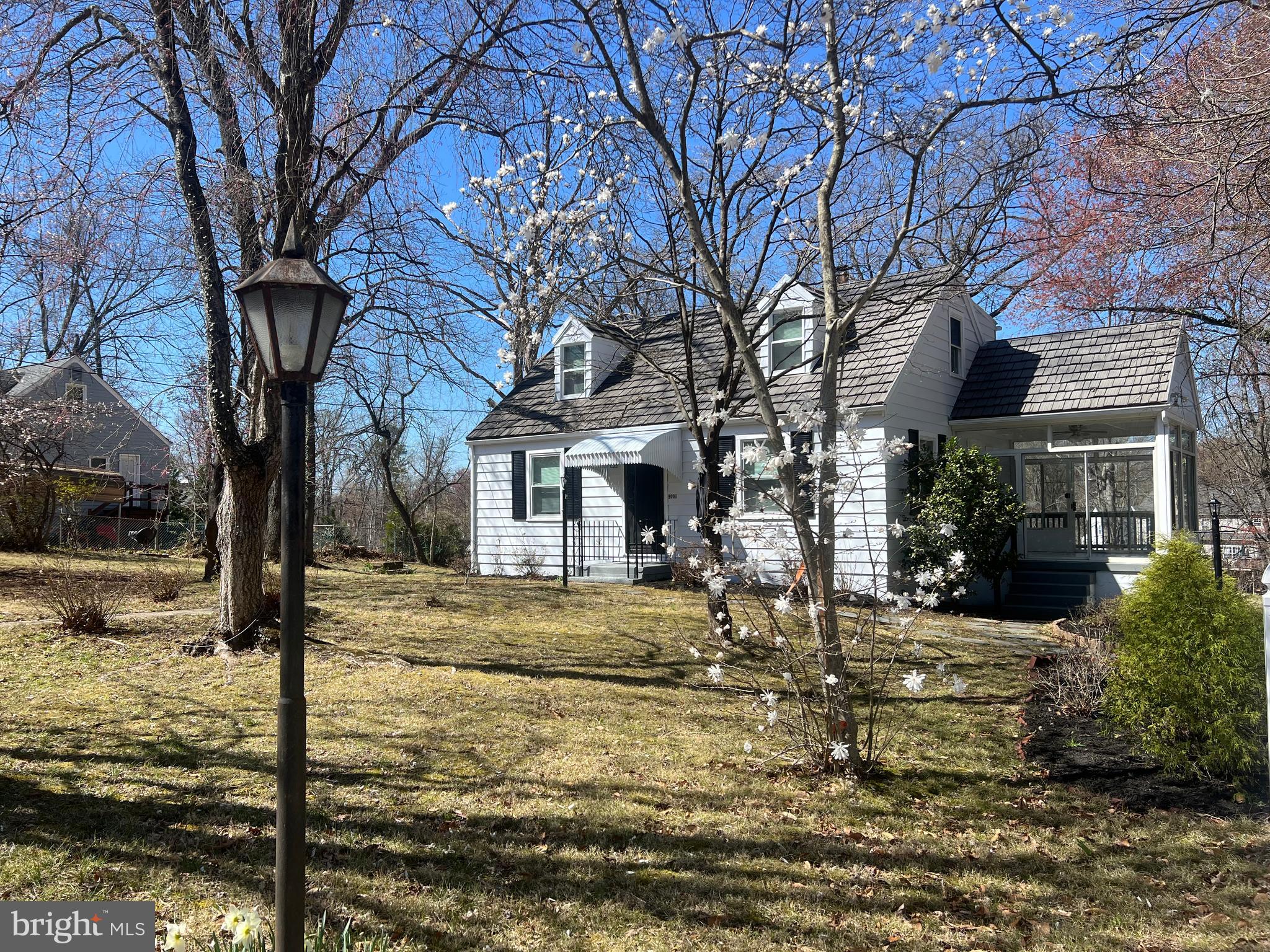 FORT WASHINGTON - Residential