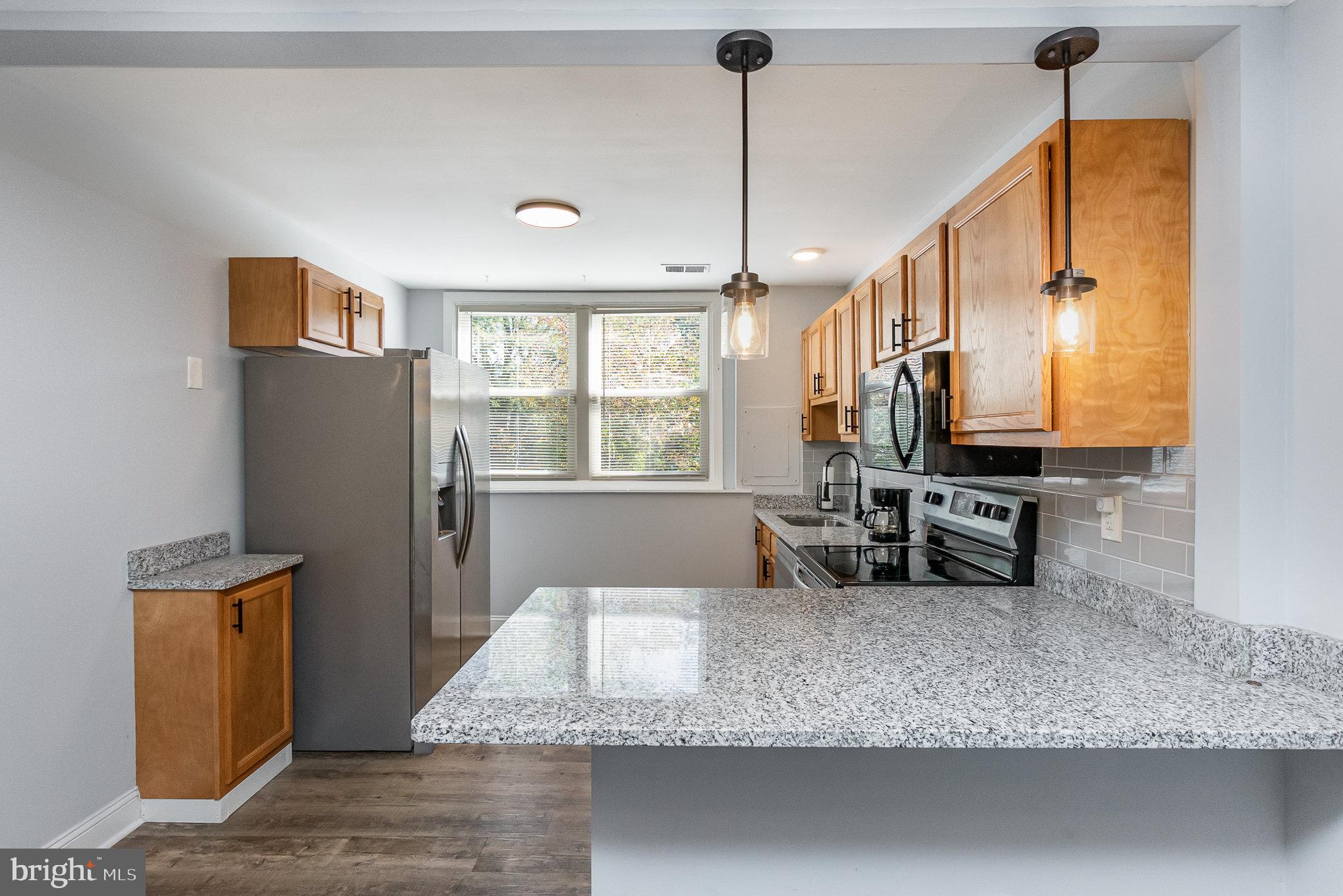 EDGEWATER VILLAGE - Residential