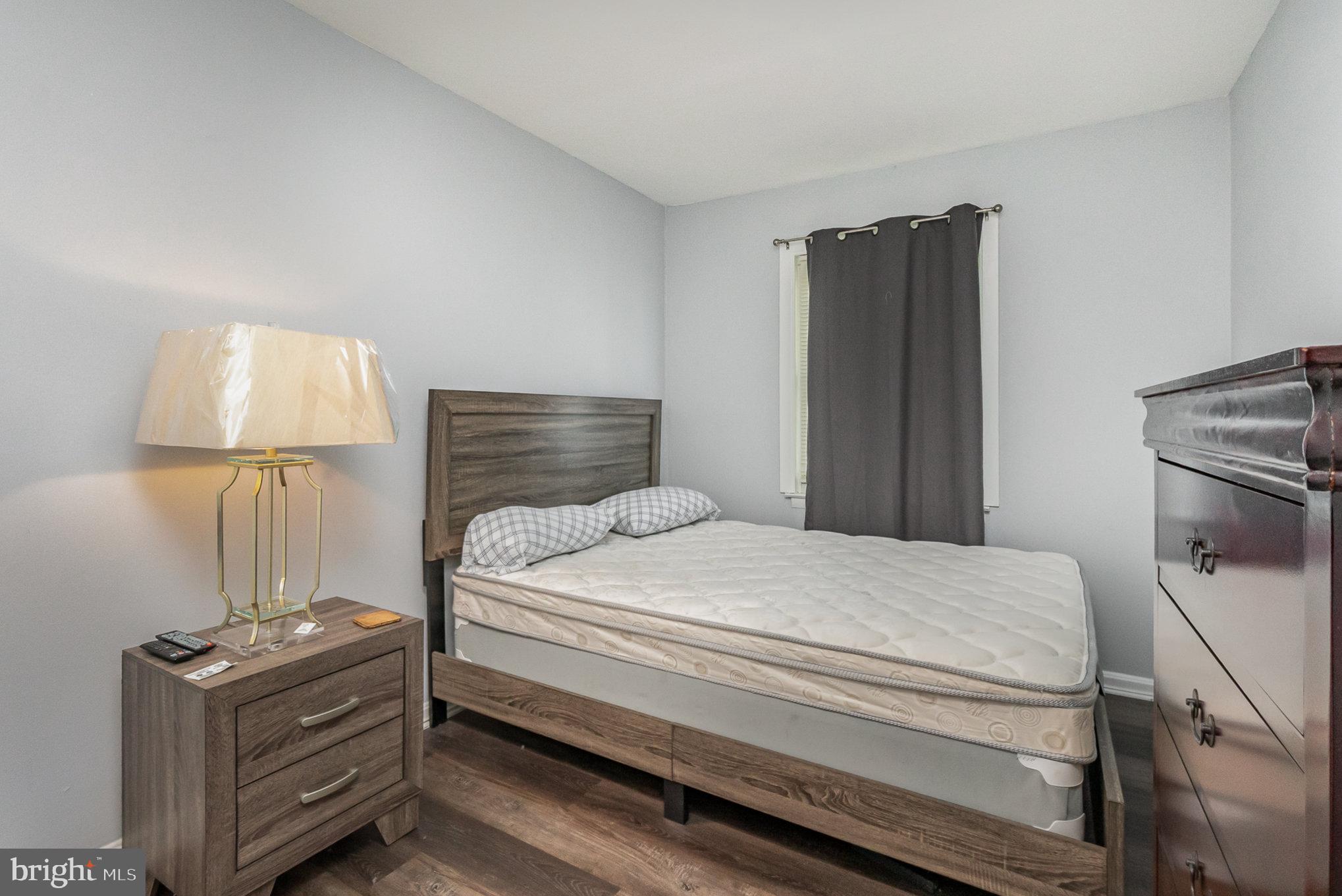 EDGEWATER VILLAGE - Residential