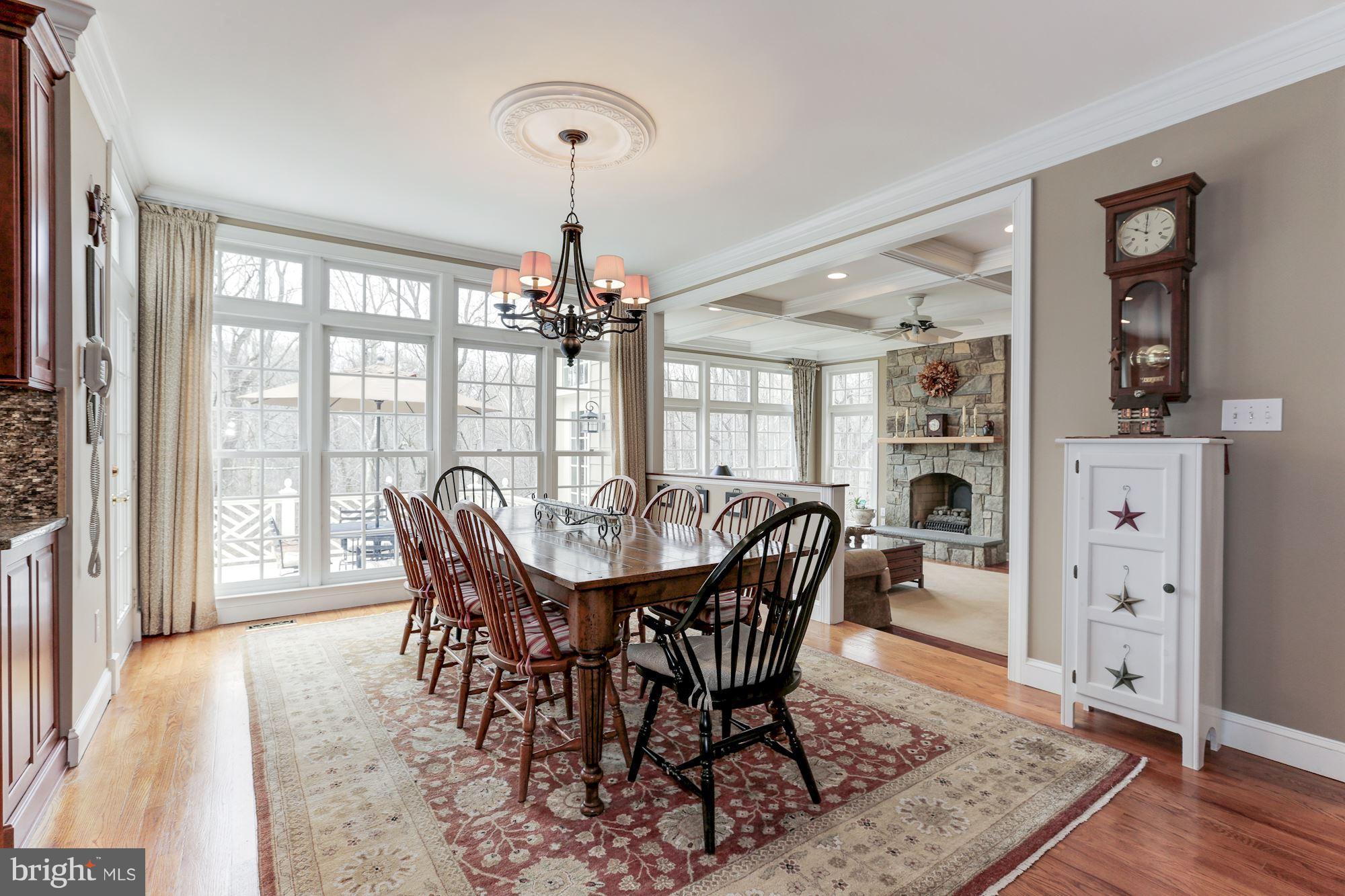 HUNTERS STATION - Residential