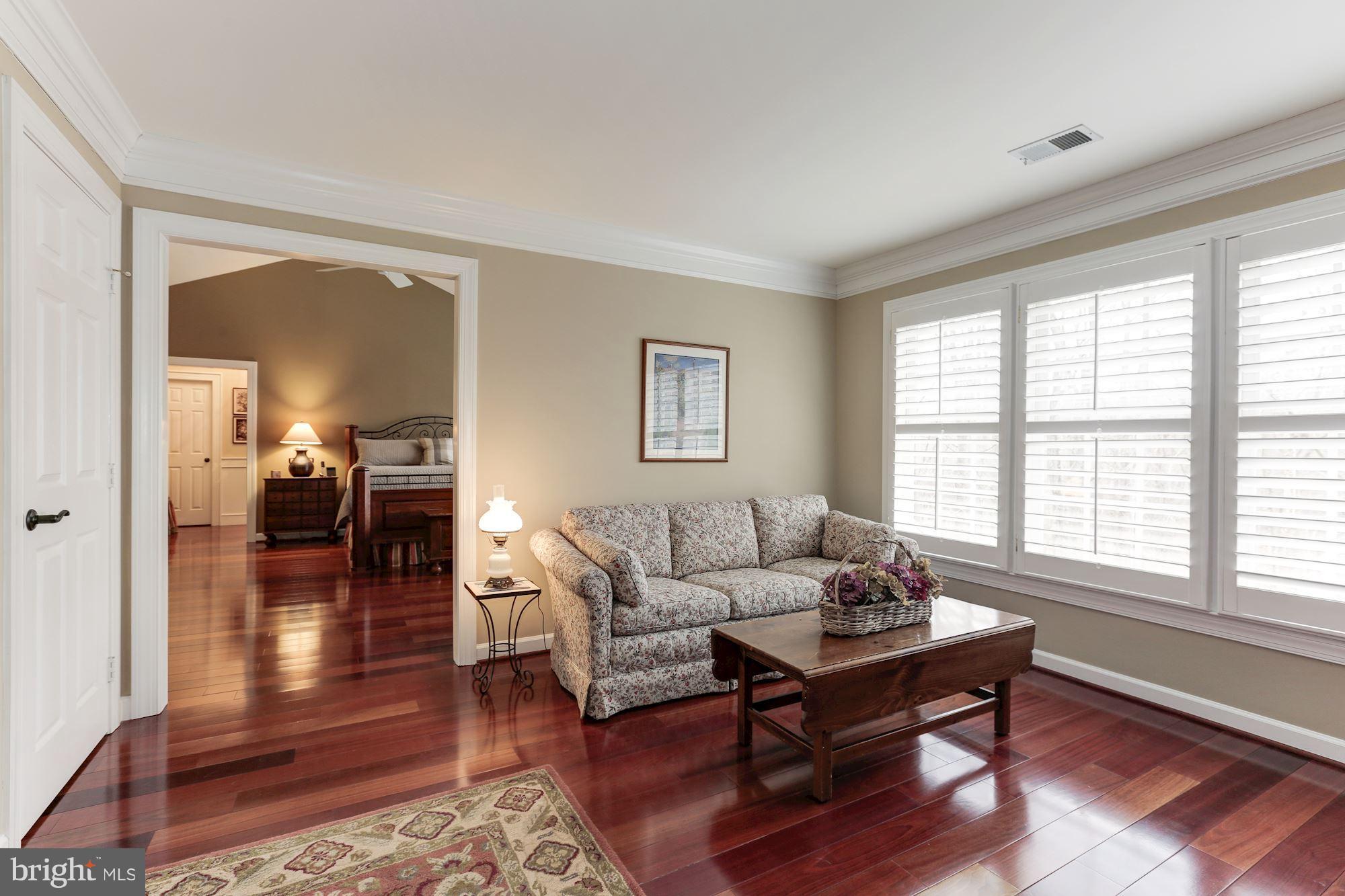 HUNTERS STATION - Residential