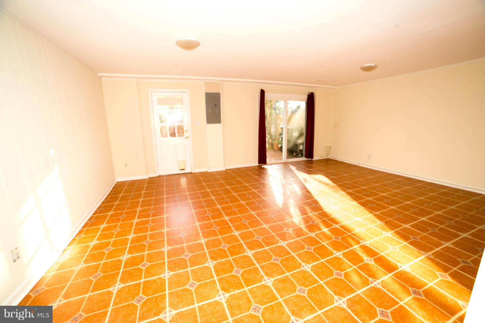 CHARLESTOWN - Residential Lease