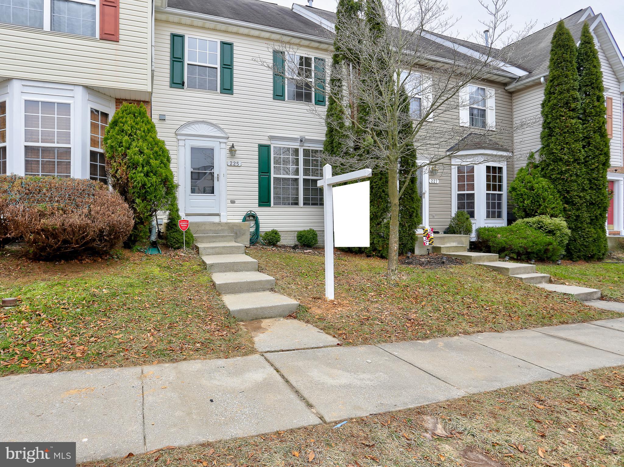 REISTERSTOWN VILLAGE - Residential