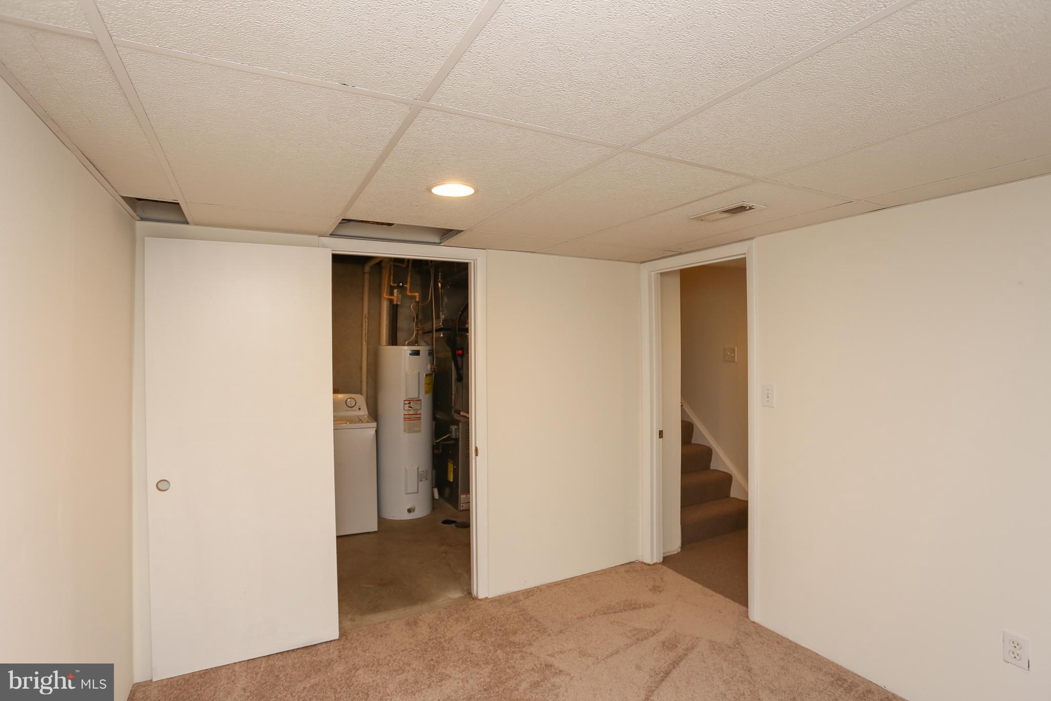 REISTERSTOWN VILLAGE - Residential