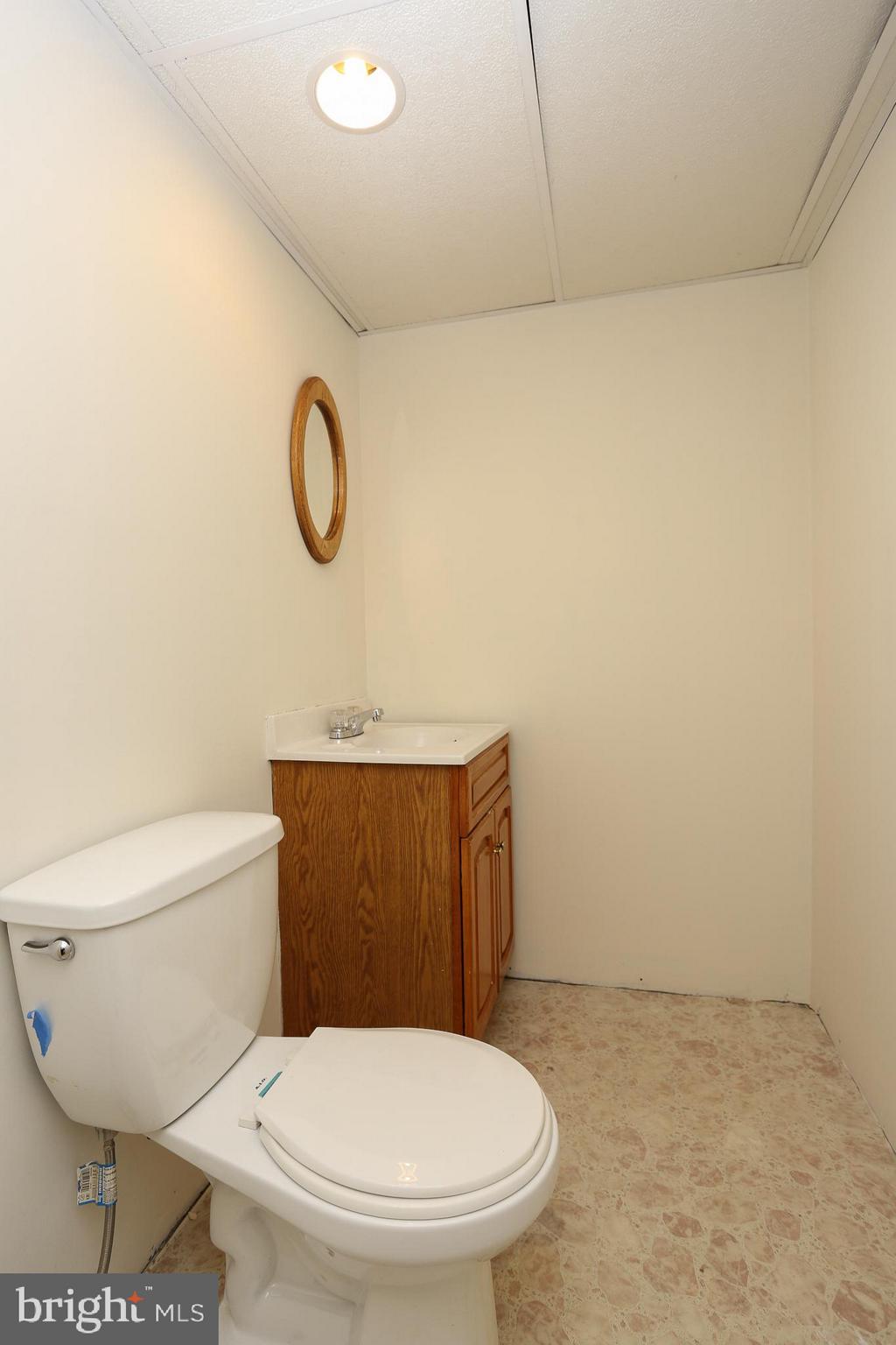 REISTERSTOWN VILLAGE - Residential