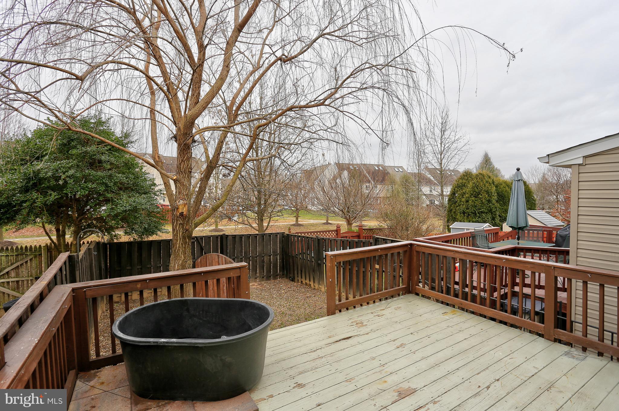 REISTERSTOWN VILLAGE - Residential