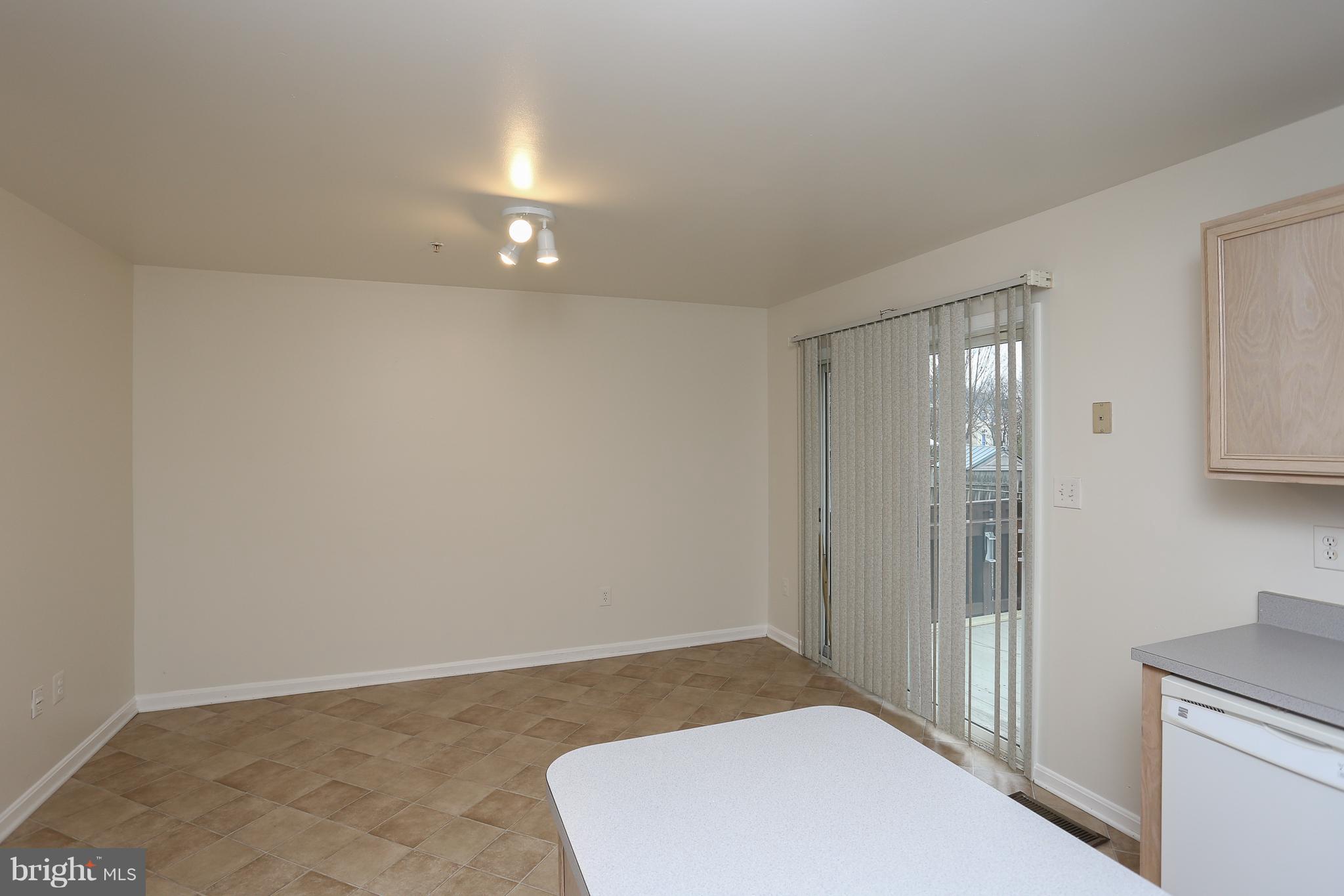 REISTERSTOWN VILLAGE - Residential