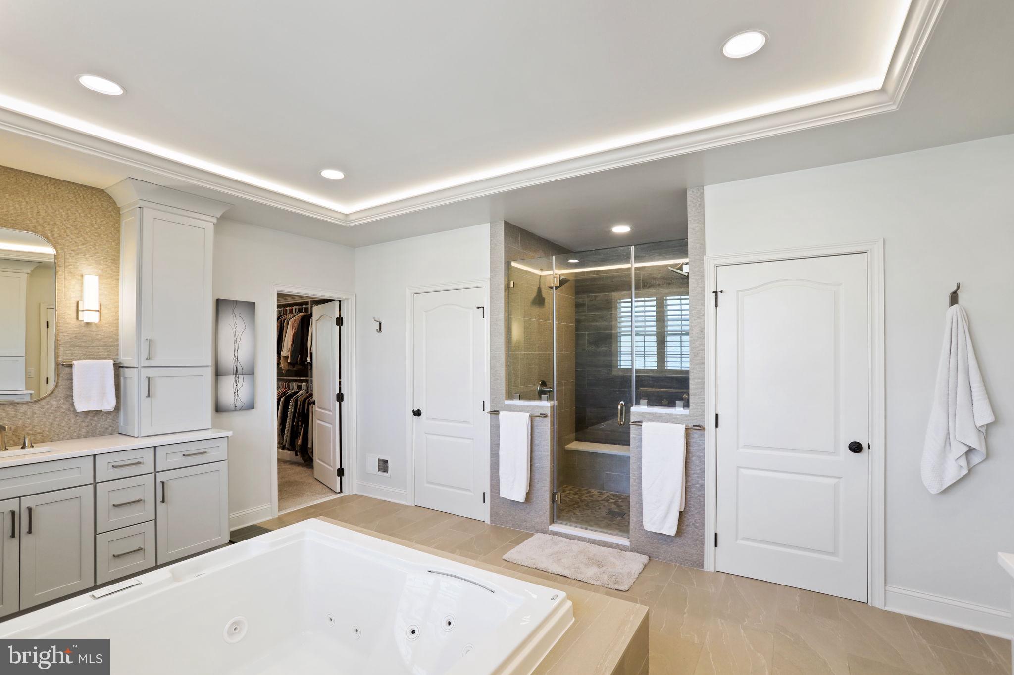 CHASE AT BELMONT COUNTRY - Residential