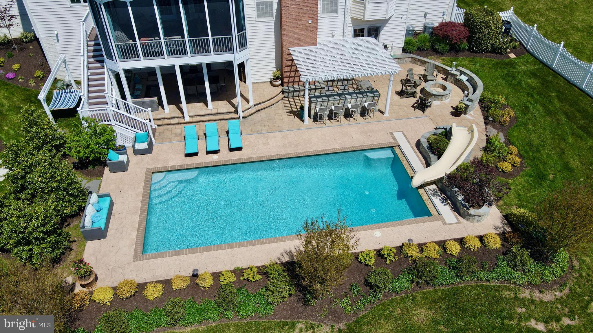 CHASE AT BELMONT COUNTRY - Residential