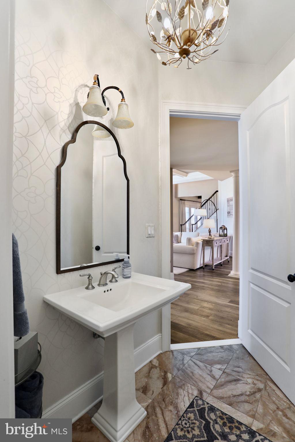 CHASE AT BELMONT COUNTRY - Residential