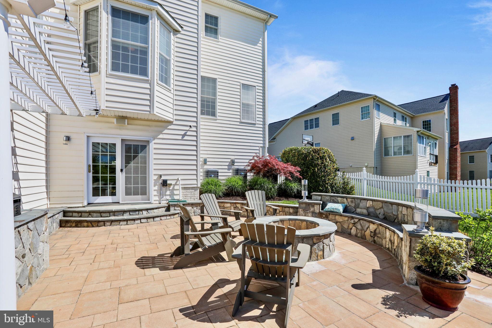 CHASE AT BELMONT COUNTRY - Residential