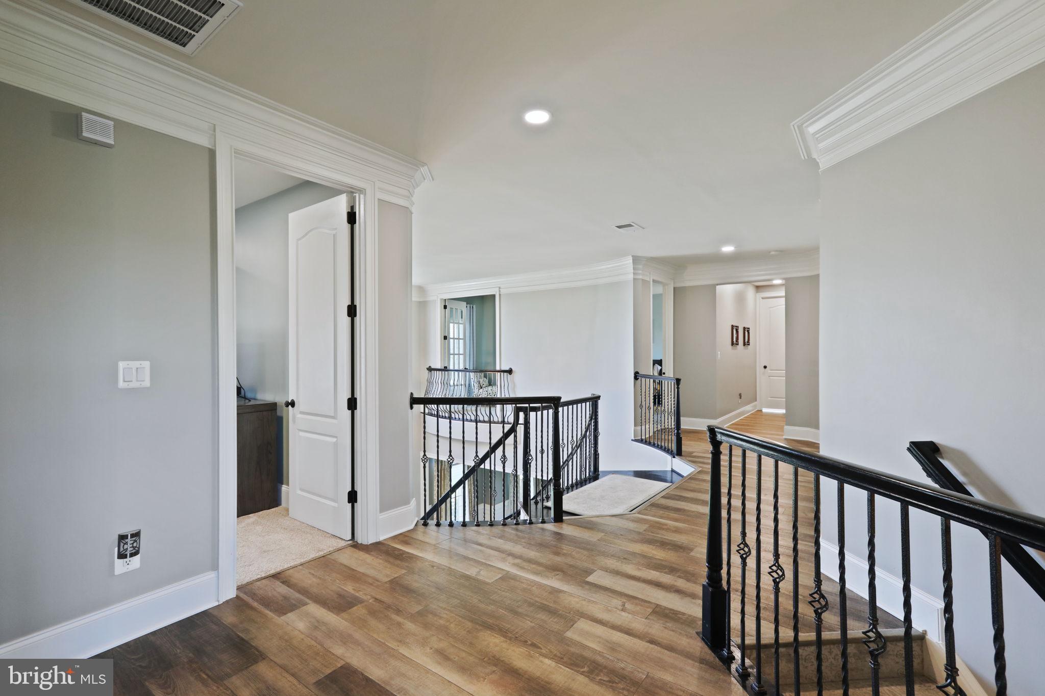 CHASE AT BELMONT COUNTRY - Residential