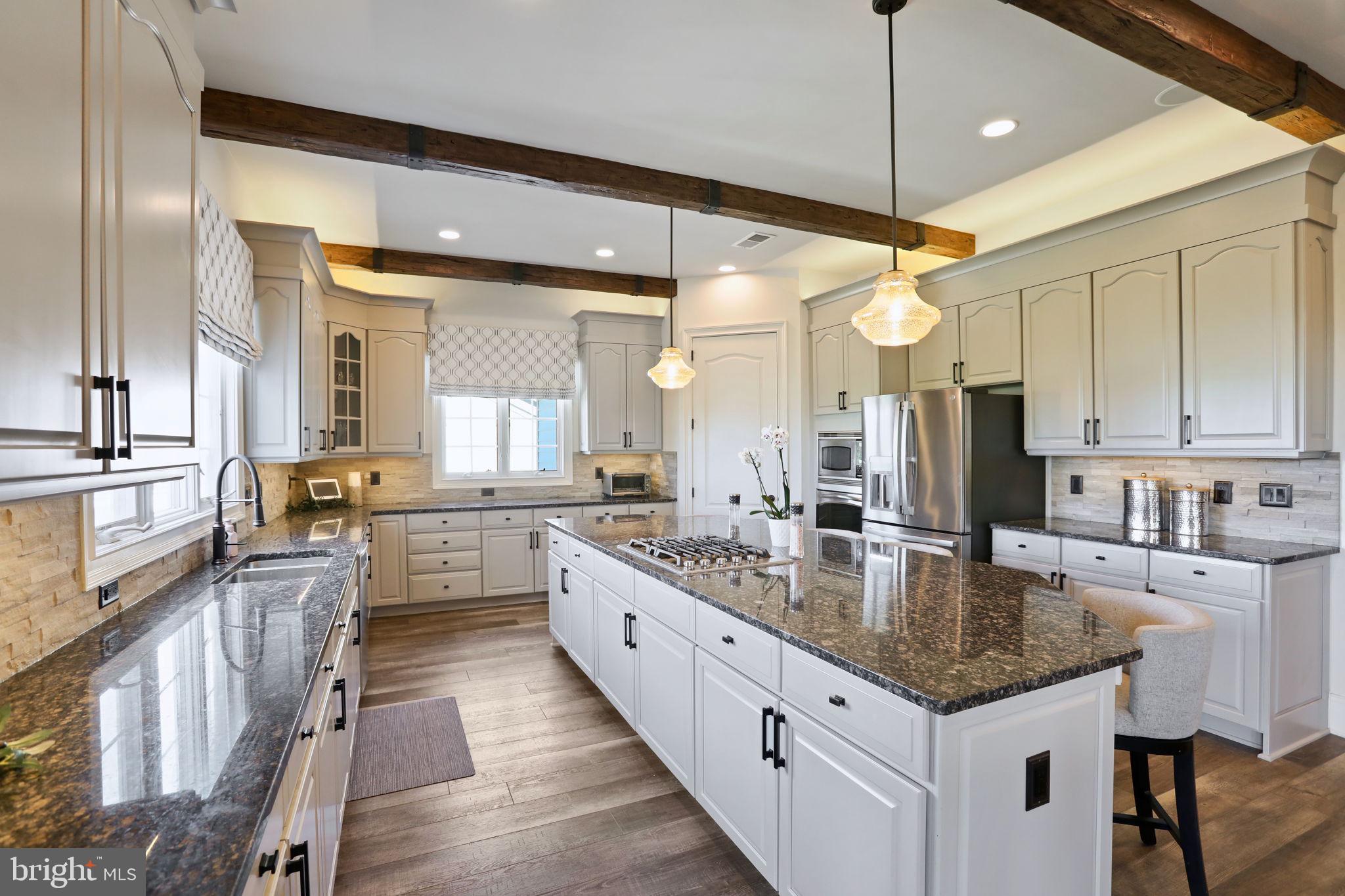 CHASE AT BELMONT COUNTRY - Residential