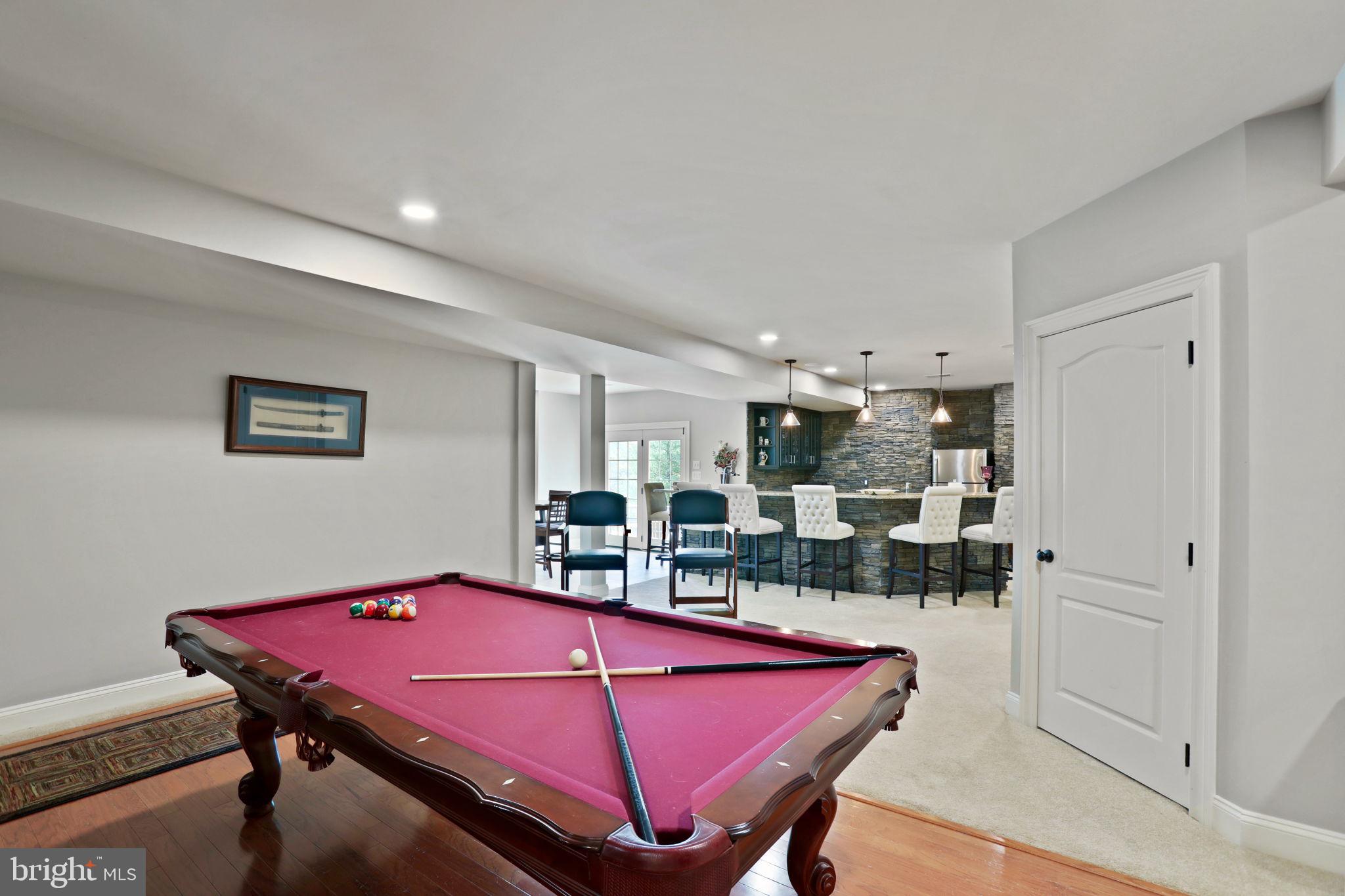 CHASE AT BELMONT COUNTRY - Residential