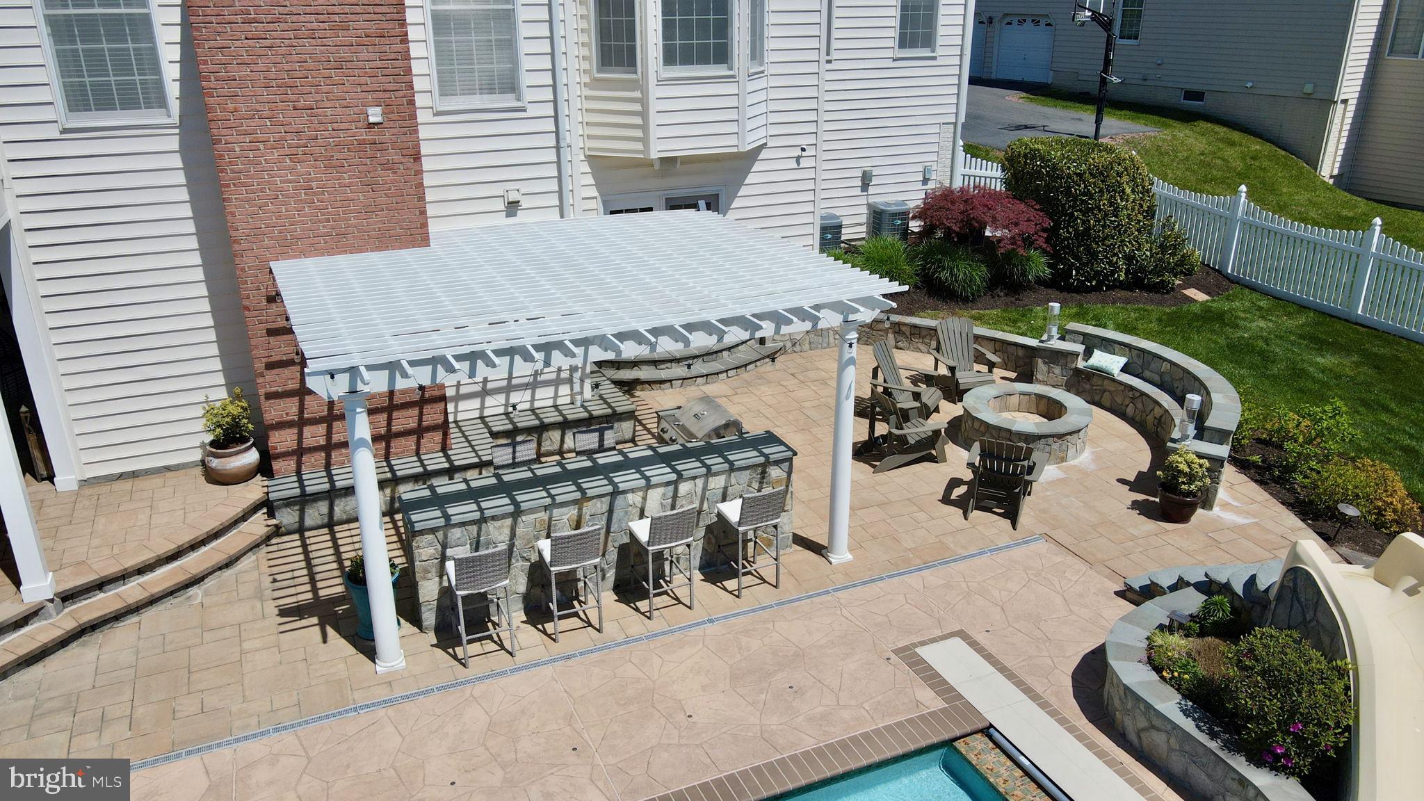 CHASE AT BELMONT COUNTRY - Residential