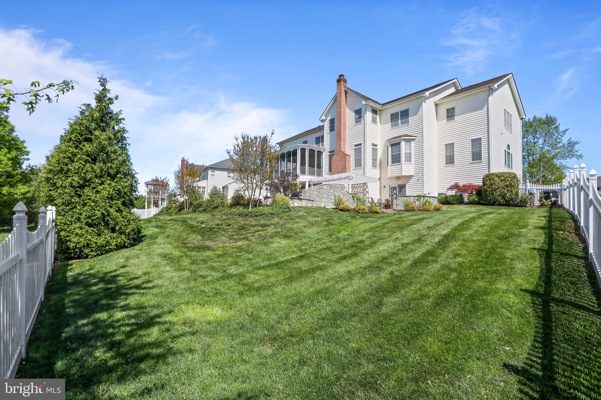 CHASE AT BELMONT COUNTRY - Residential